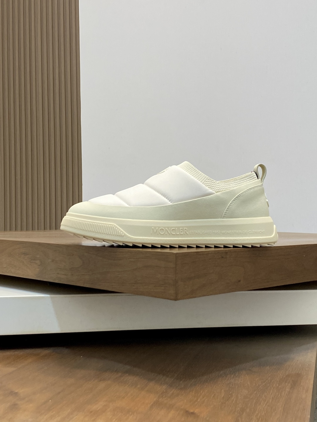 Moncler Couple Sneakers Black M-l-s