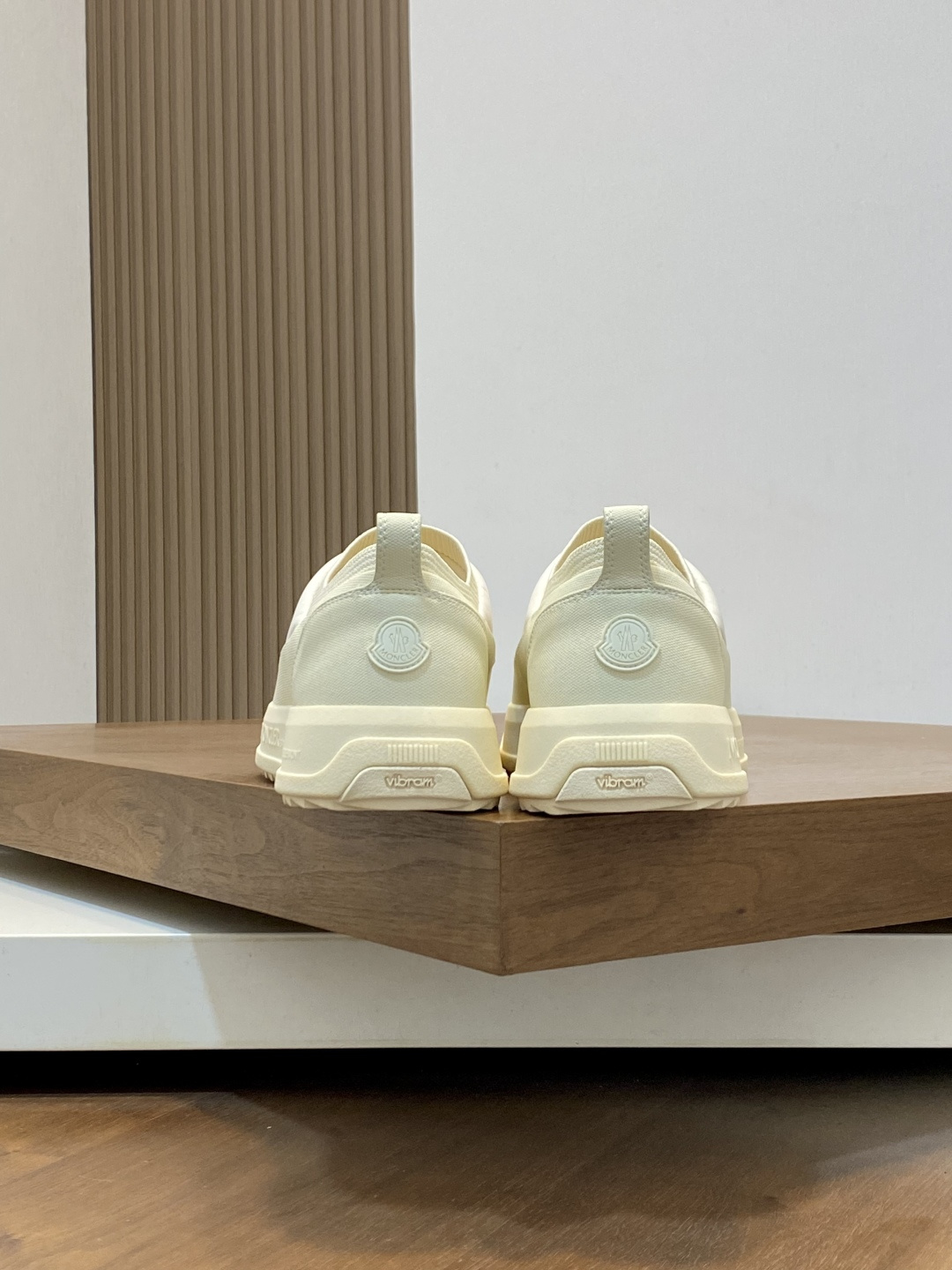 Moncler Couple Sneakers Black M-l-s