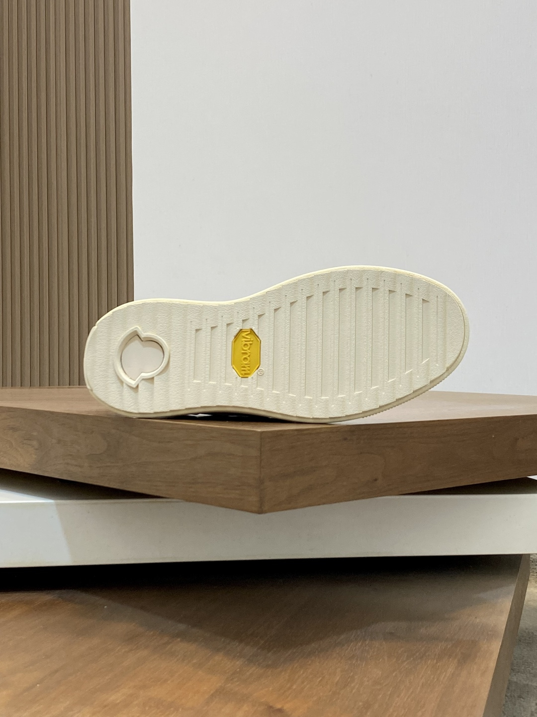 Moncler Couple Sneakers Black M-l-s