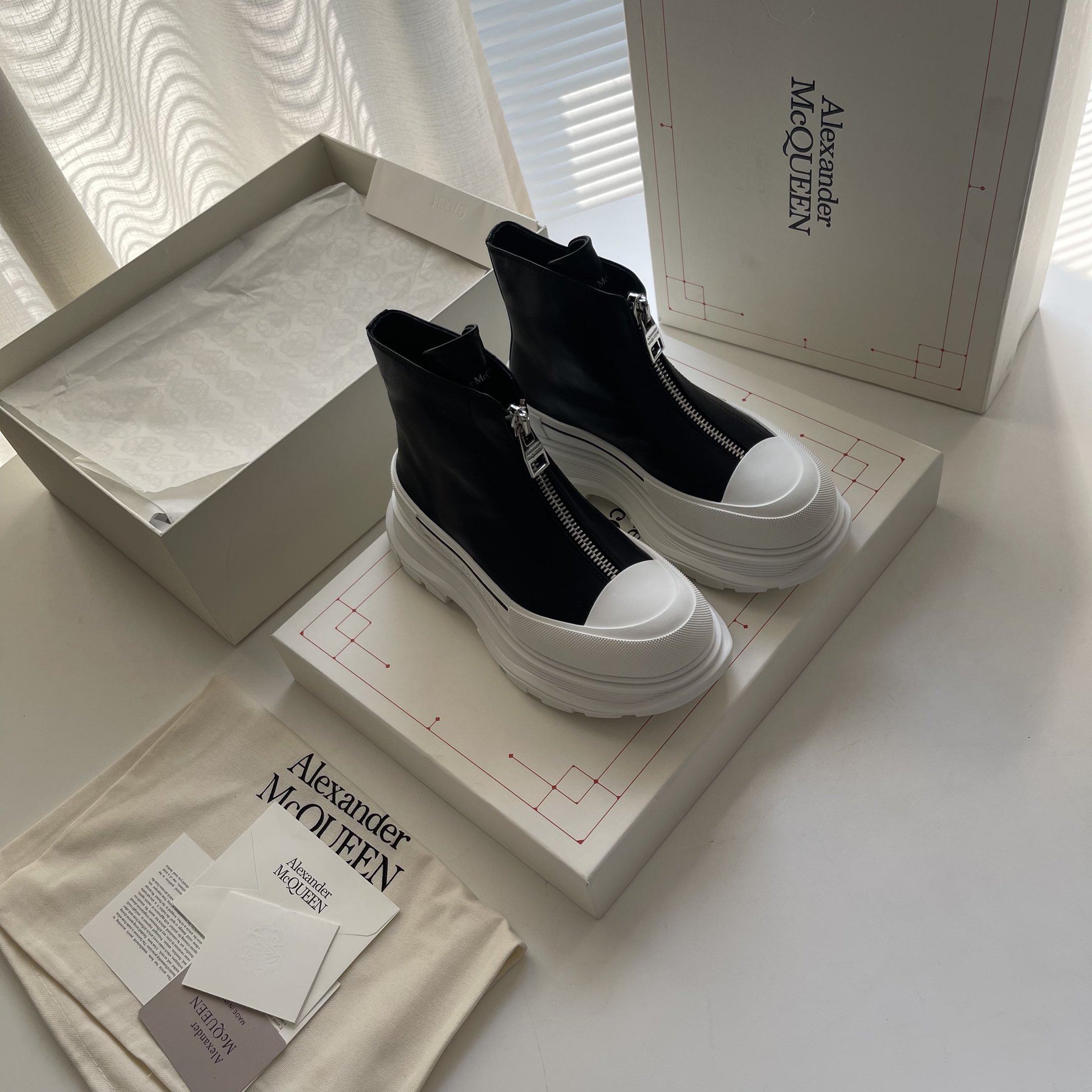 Adidas Calvin Klein Boots Cow Leather M-l-s