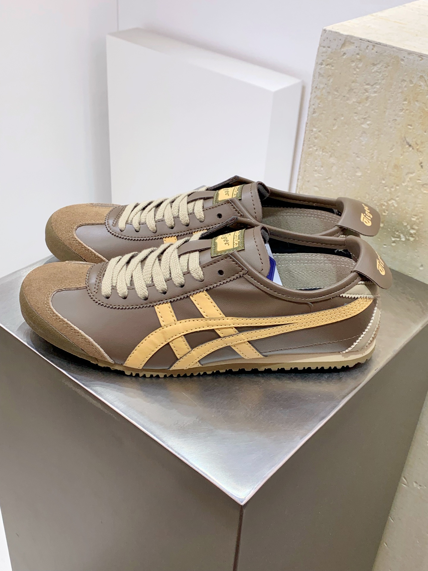 Asics Onitsuka Tiger Basic Shoes M-l-s