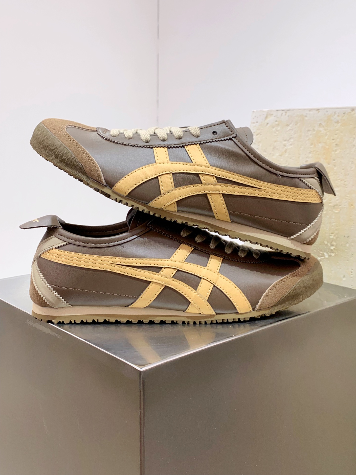 Asics Onitsuka Tiger Basic Shoes M-l-s