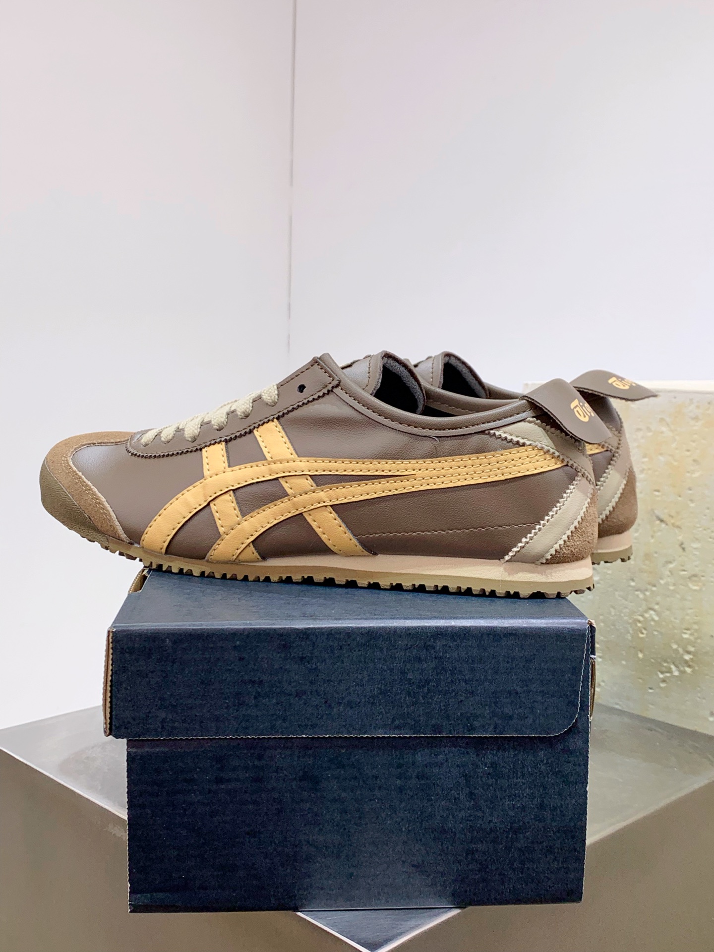 Asics Onitsuka Tiger Basic Shoes M-l-s