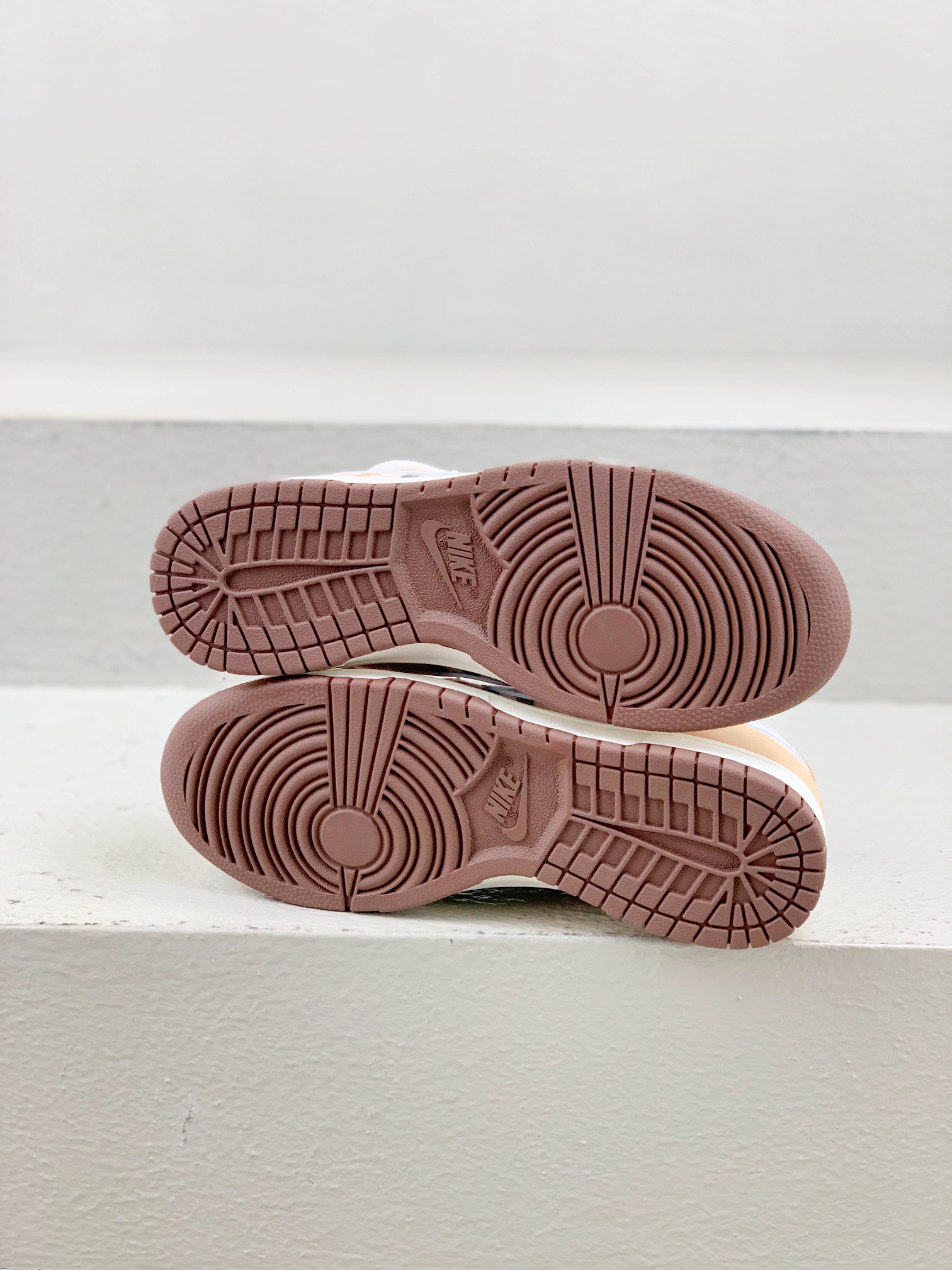 Nike Basic Shoes Brown M-l-s