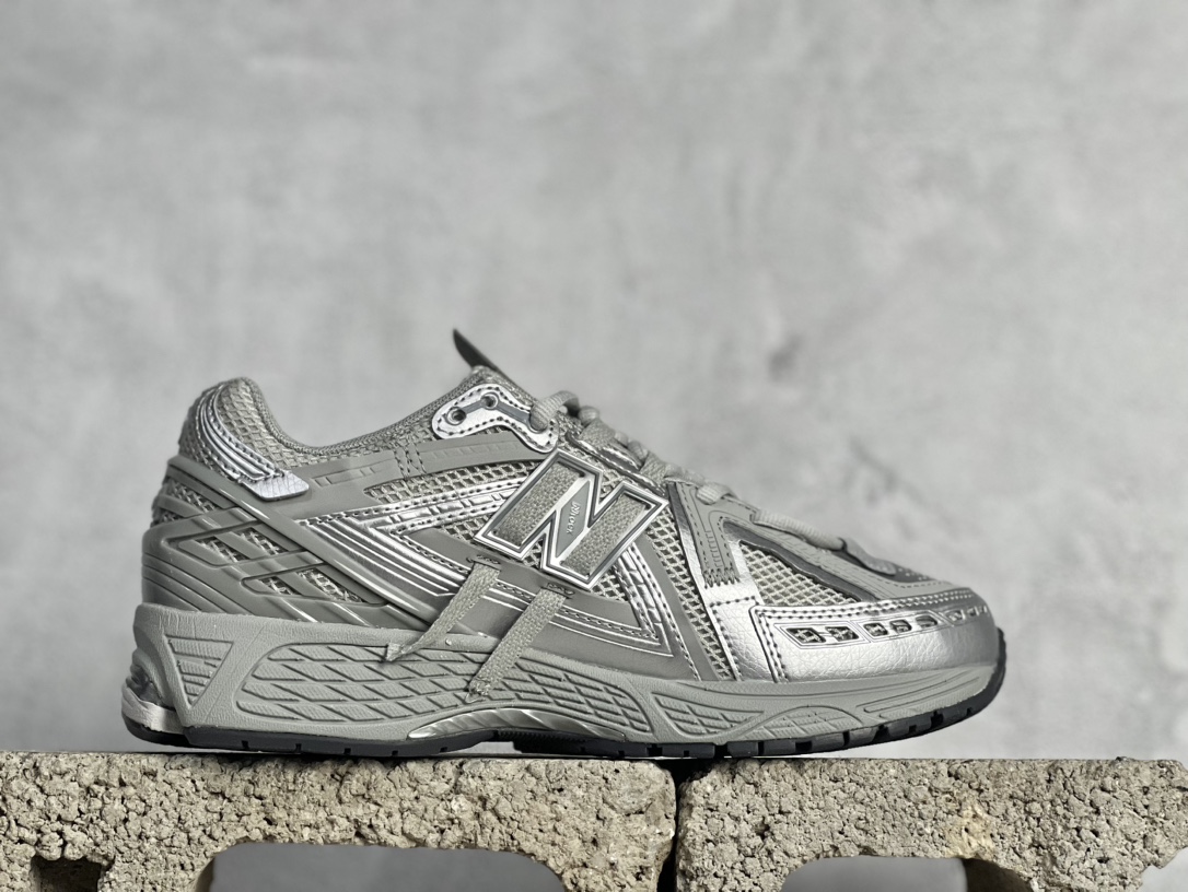 New Balance Running Shoes Breathable M