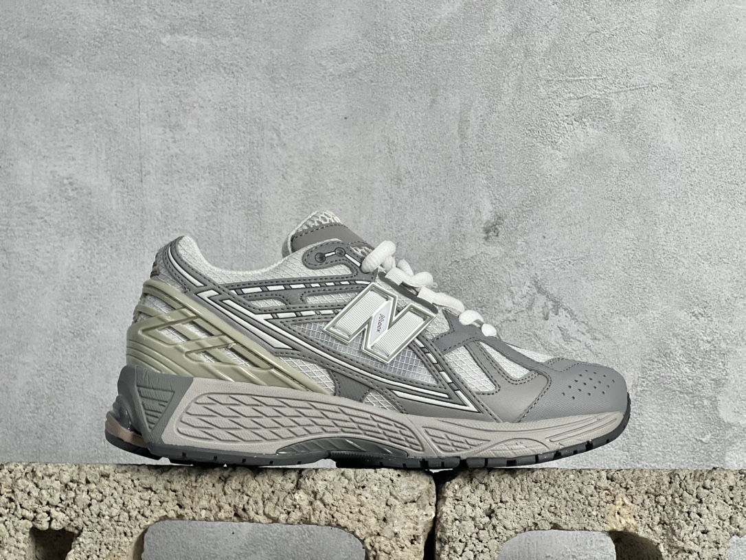 New Balance Running Shoes Breathable M