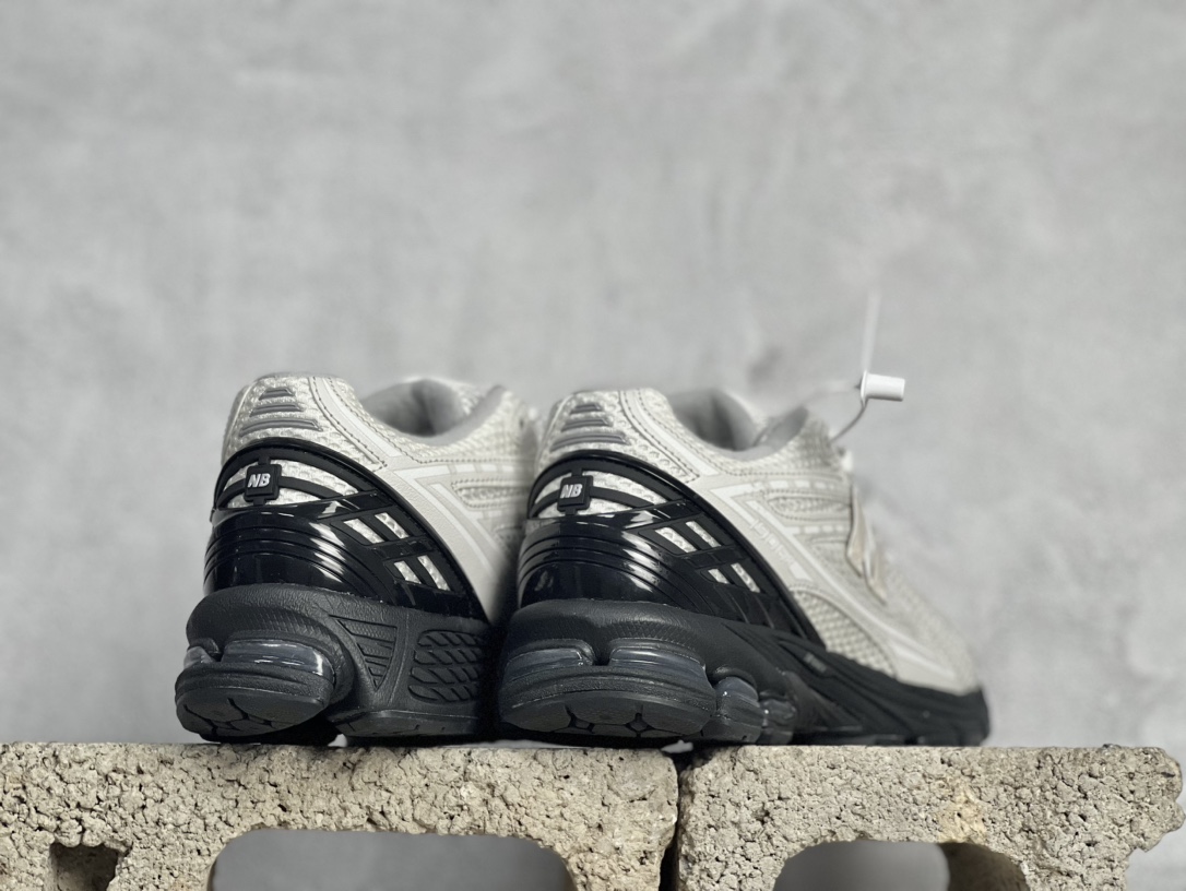 New Balance Running Shoes Breathable M