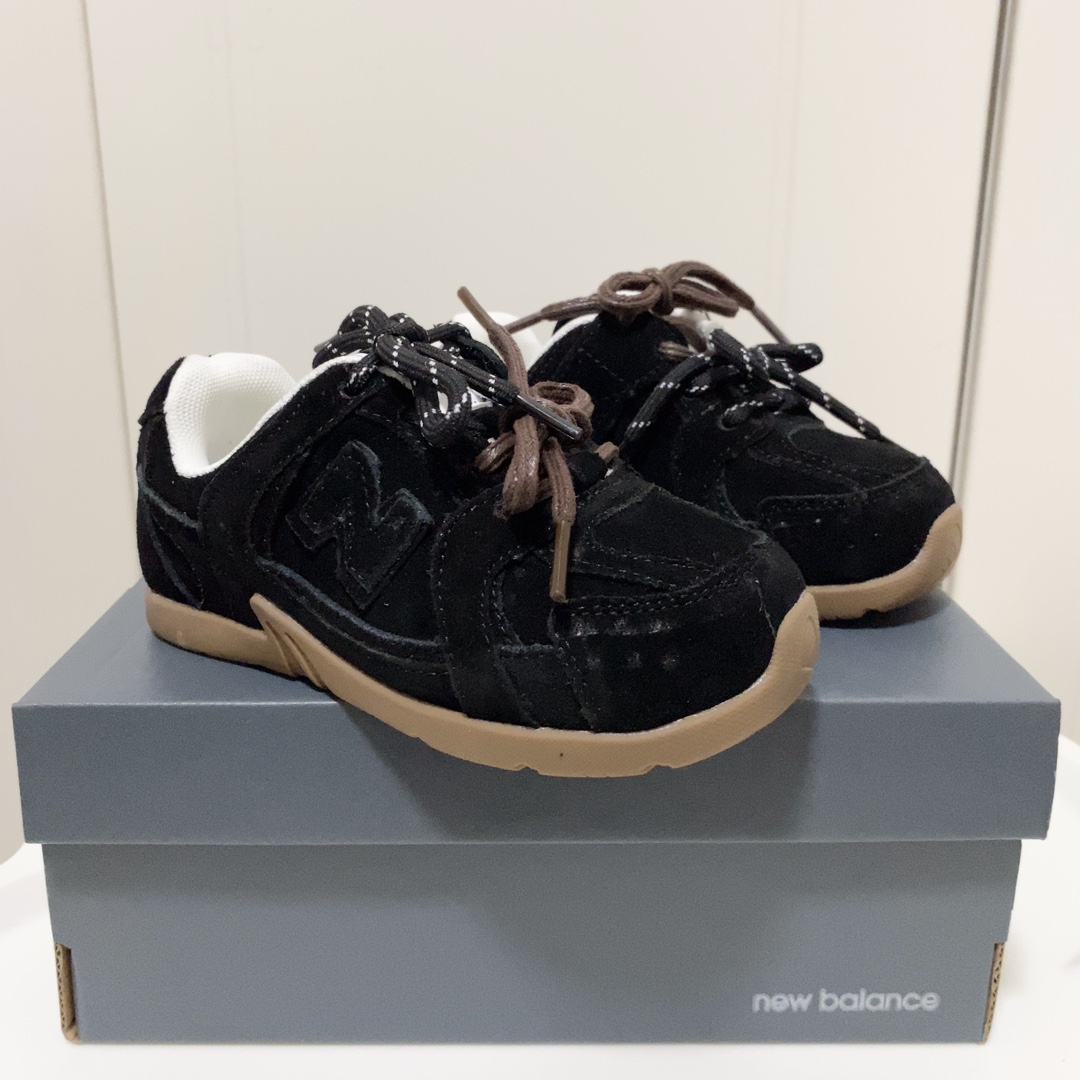 Miu Miu New Balance Basic Shoes Lightweight M