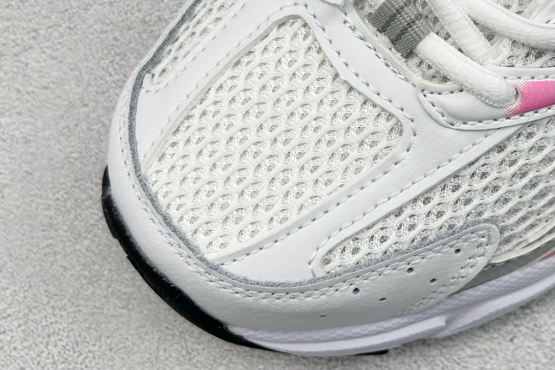 New Balance Sneakers Mesh Breathable M