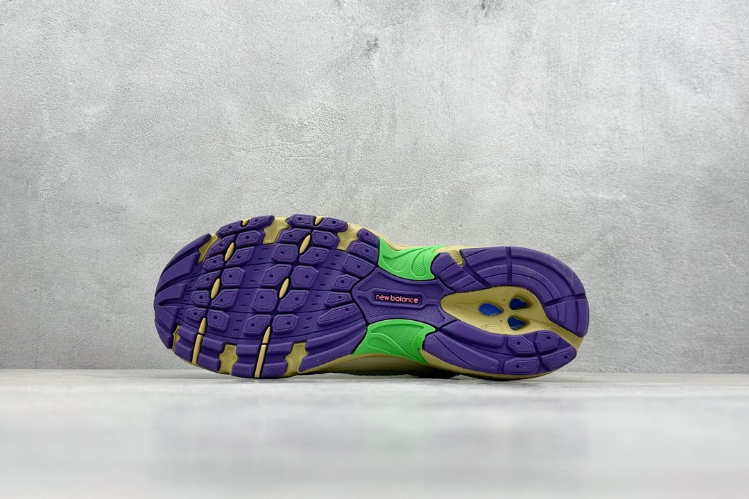 New Balance Sneakers Mesh Breathable M