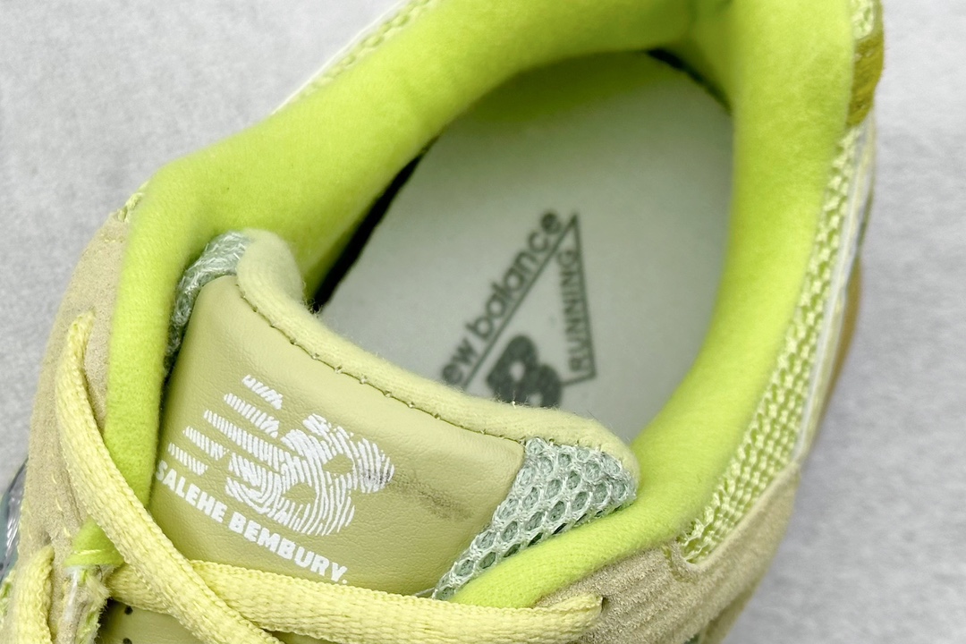 New Balance Sneakers Mesh Breathable M