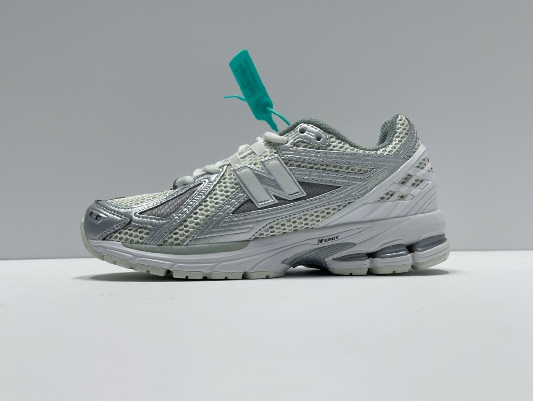 New Balance Basic Shoes M-s