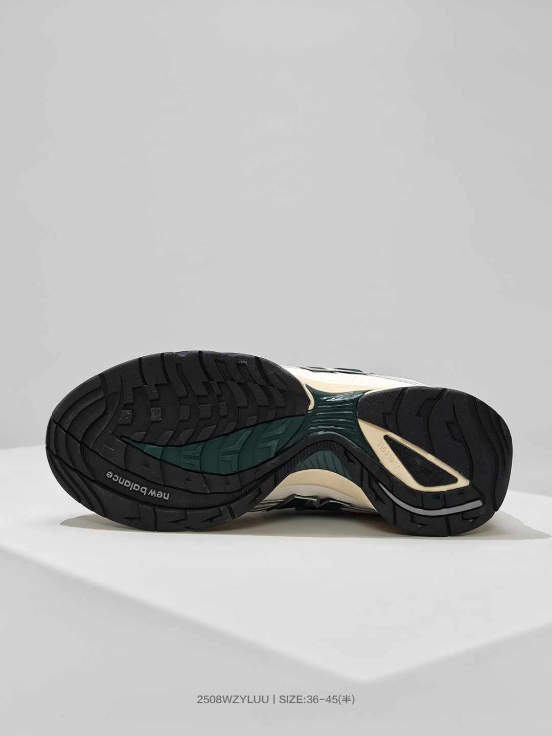 New Balance Male Basic Shoes M-l