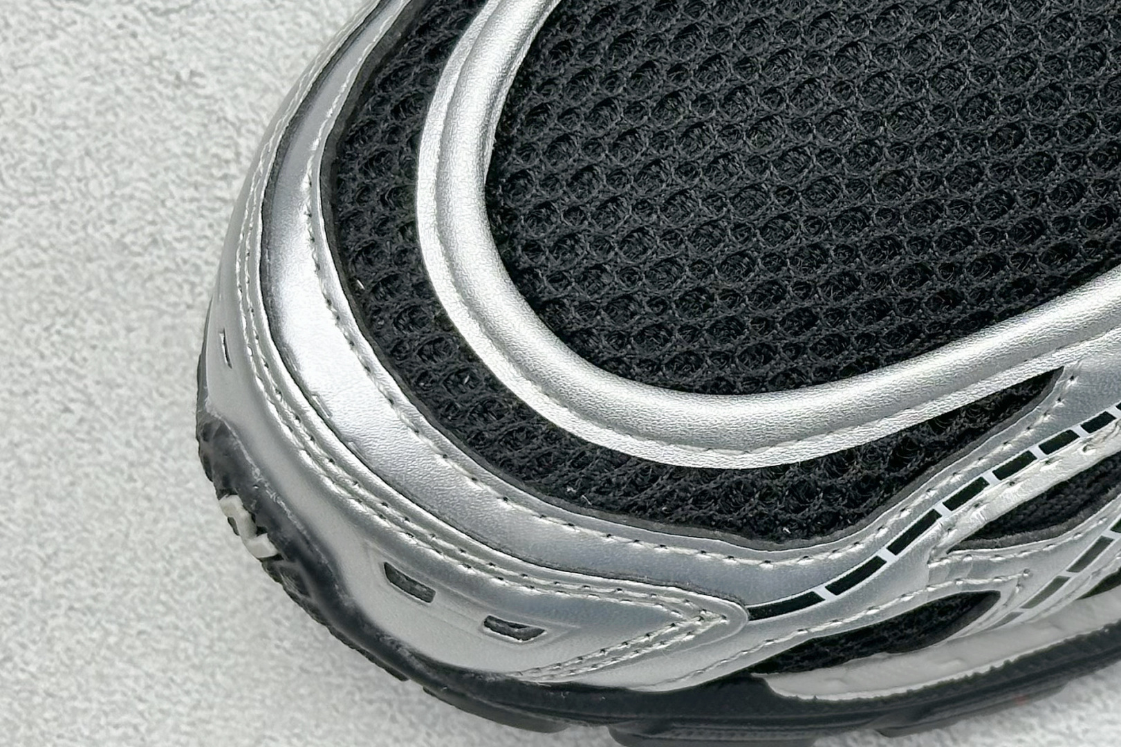 New Balance Sneakers Shock Absorbing L