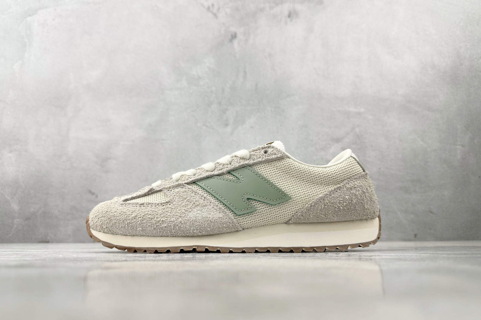 New Balance Basic Shoes White L