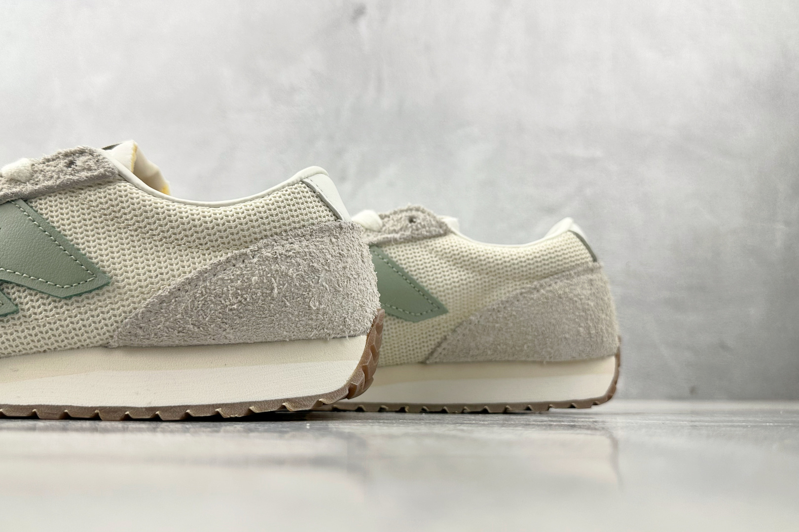 New Balance Basic Shoes White L