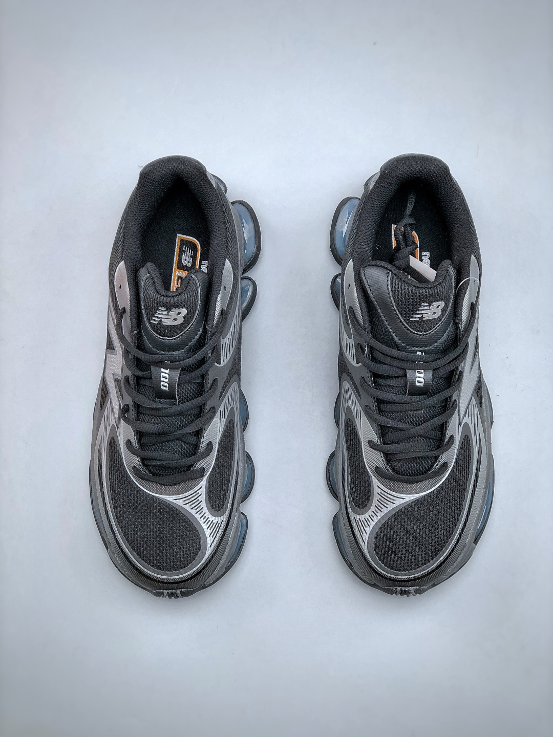 New Balance Sneakers L