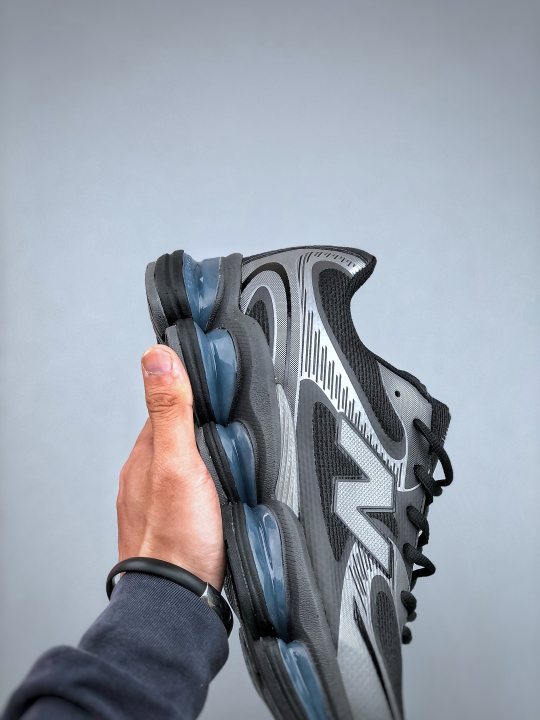 New Balance Sneakers L