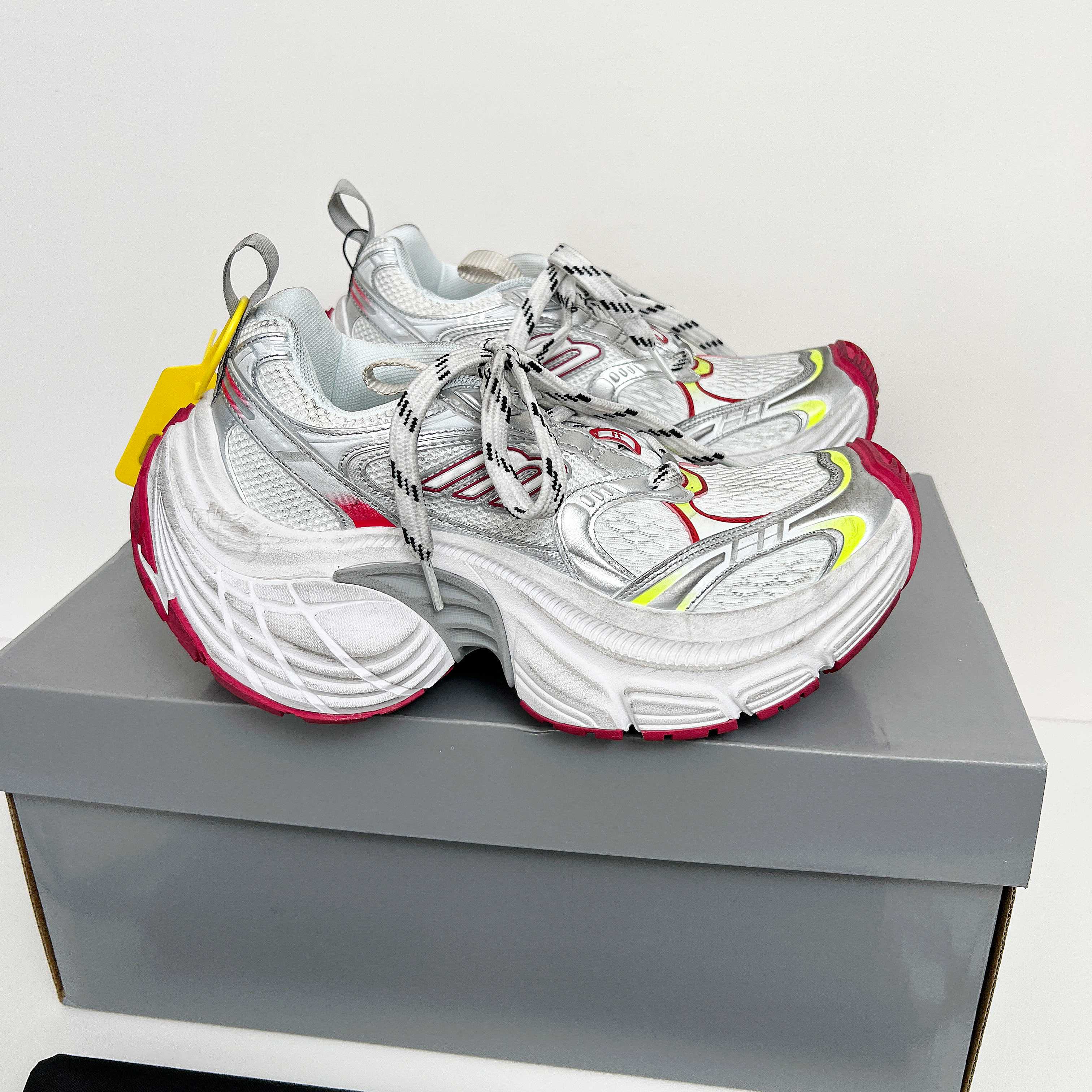 Balenciaga Sneakers Breathable L-s-xl