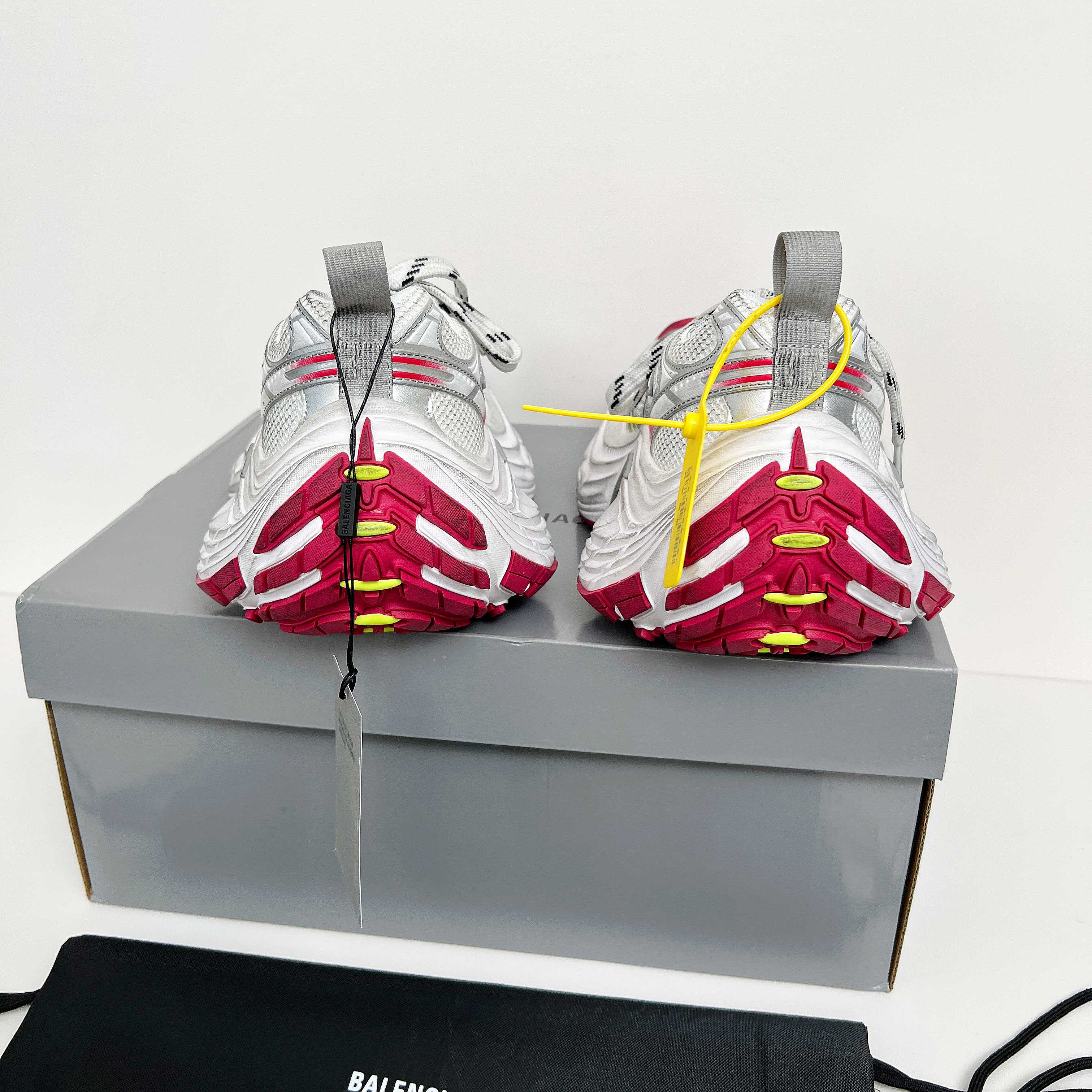 Balenciaga Sneakers Breathable L-s-xl