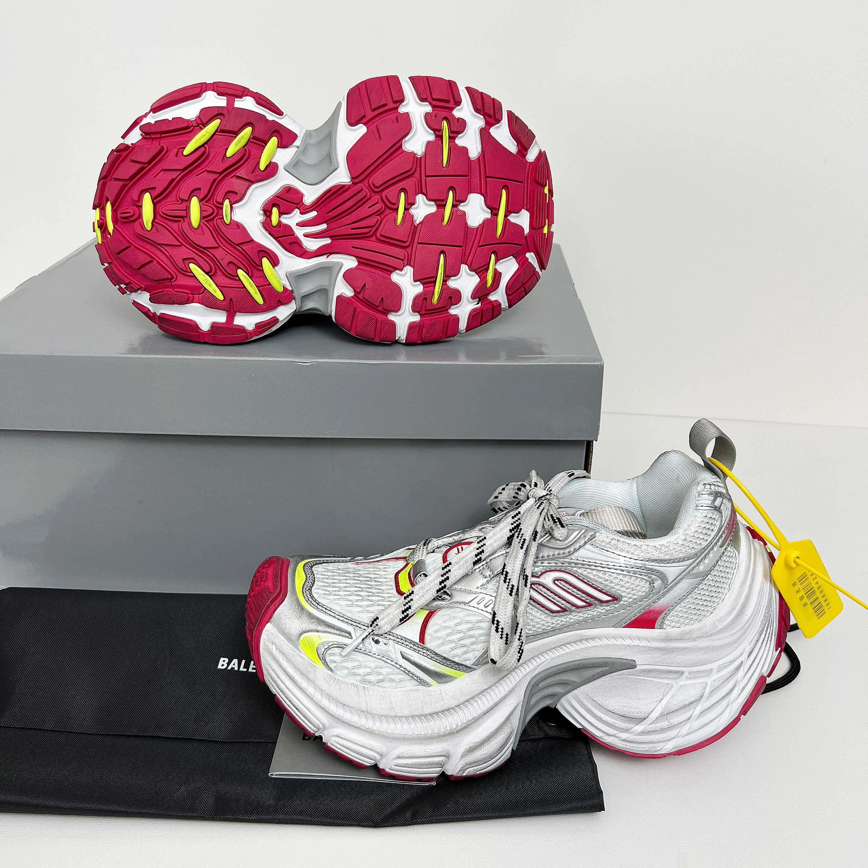 Balenciaga Sneakers Breathable L-s-xl