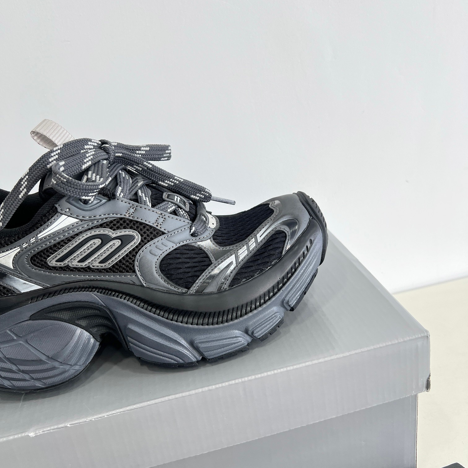 Balenciaga Sneakers Breathable L-s-xl