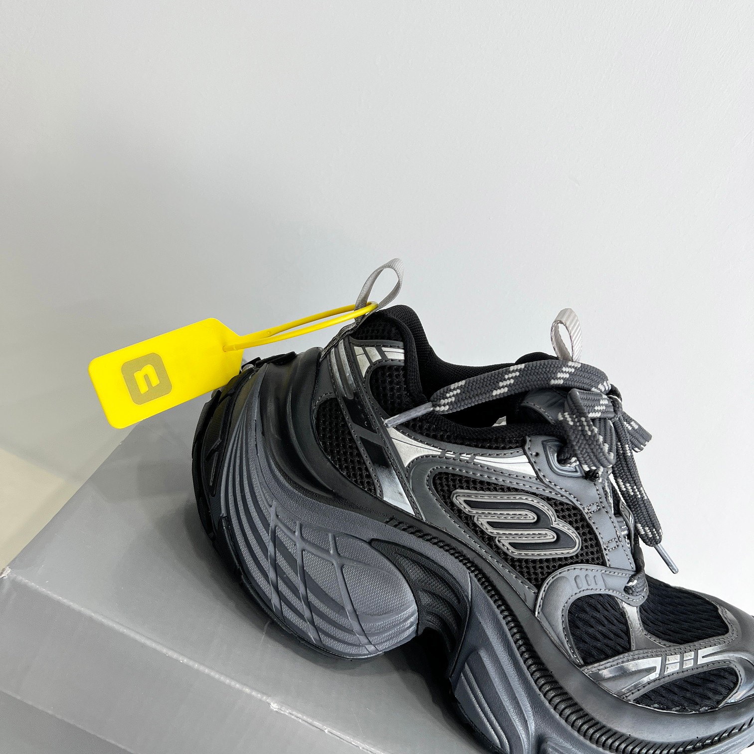 Balenciaga Sneakers Breathable L-s-xl