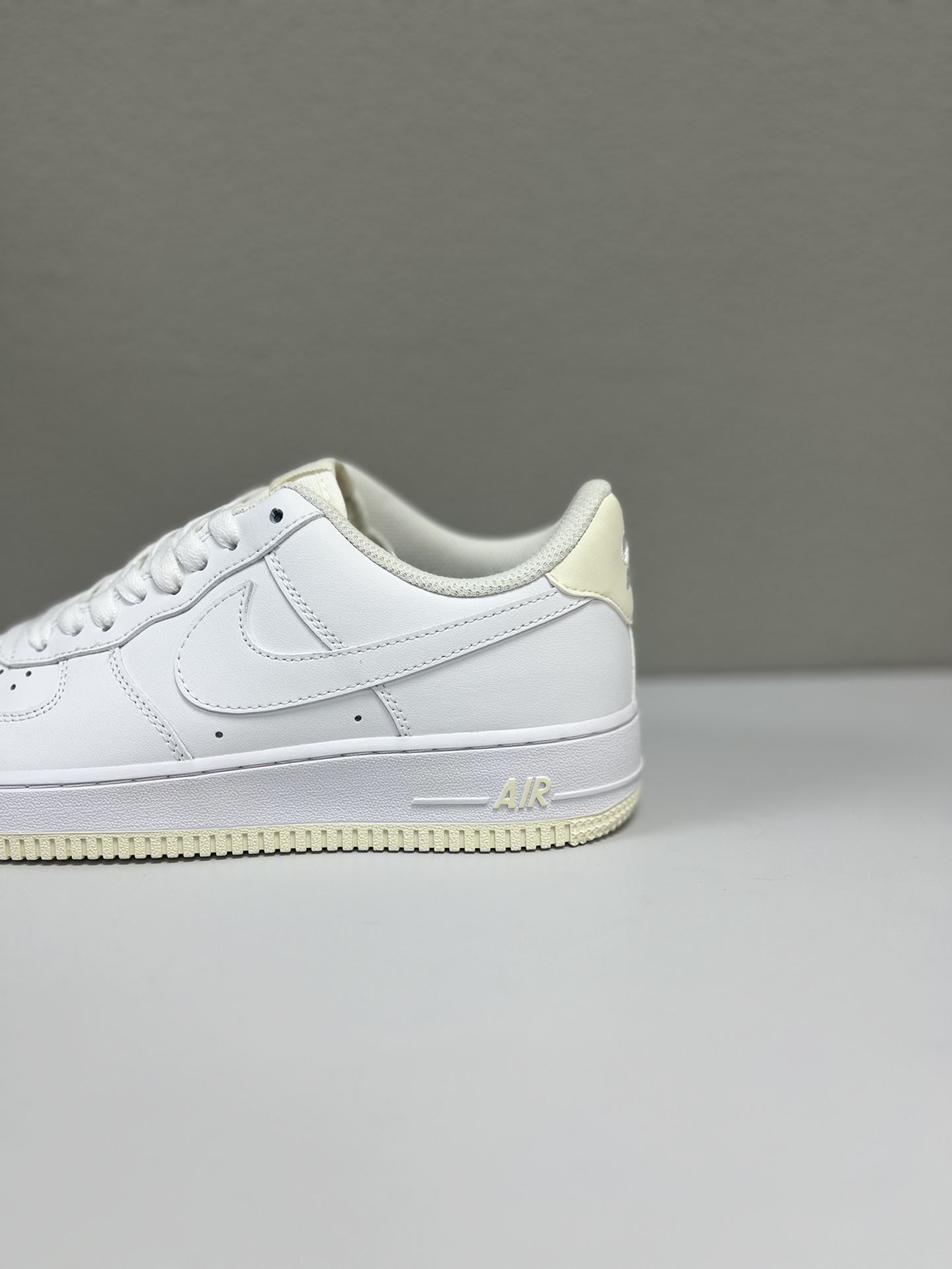 Nike Basic Shoes L-s