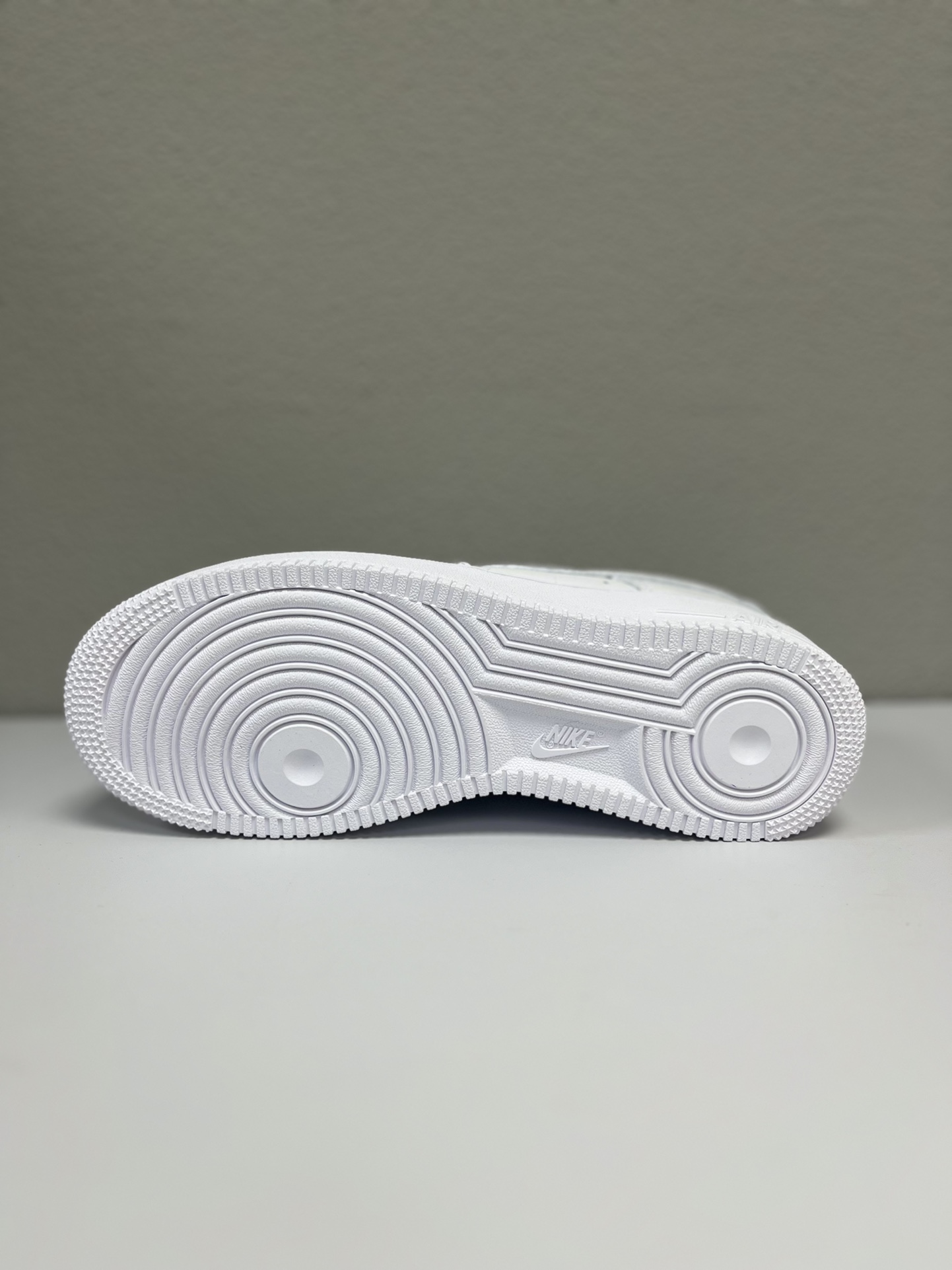 Nike Basic Shoes L-s