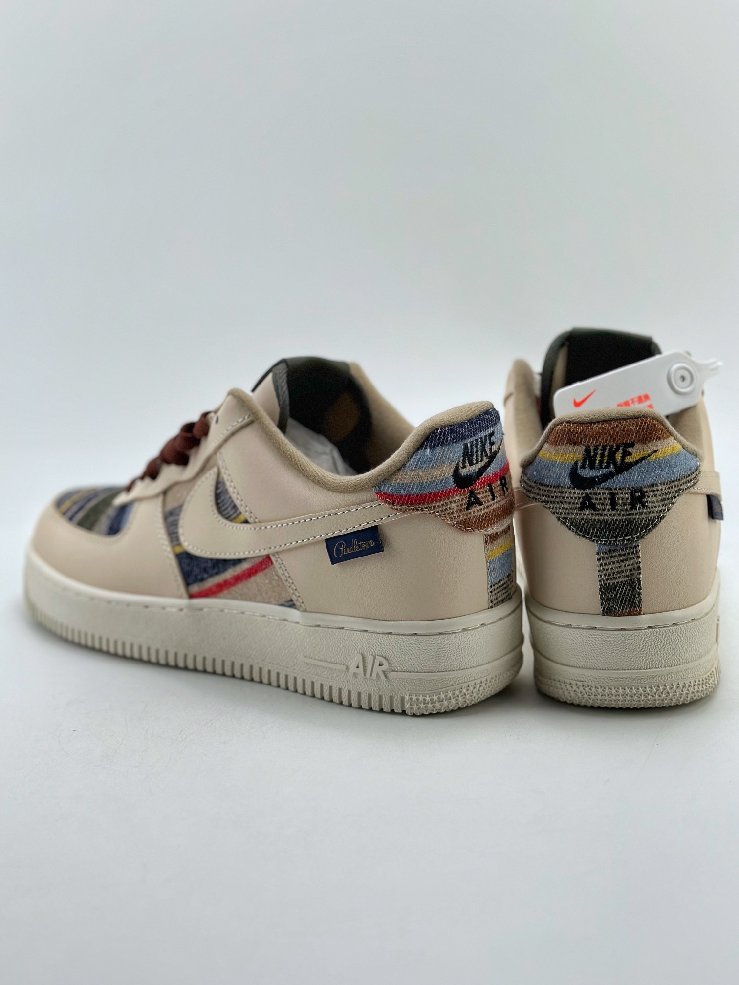 Nike Basic Shoes L-s