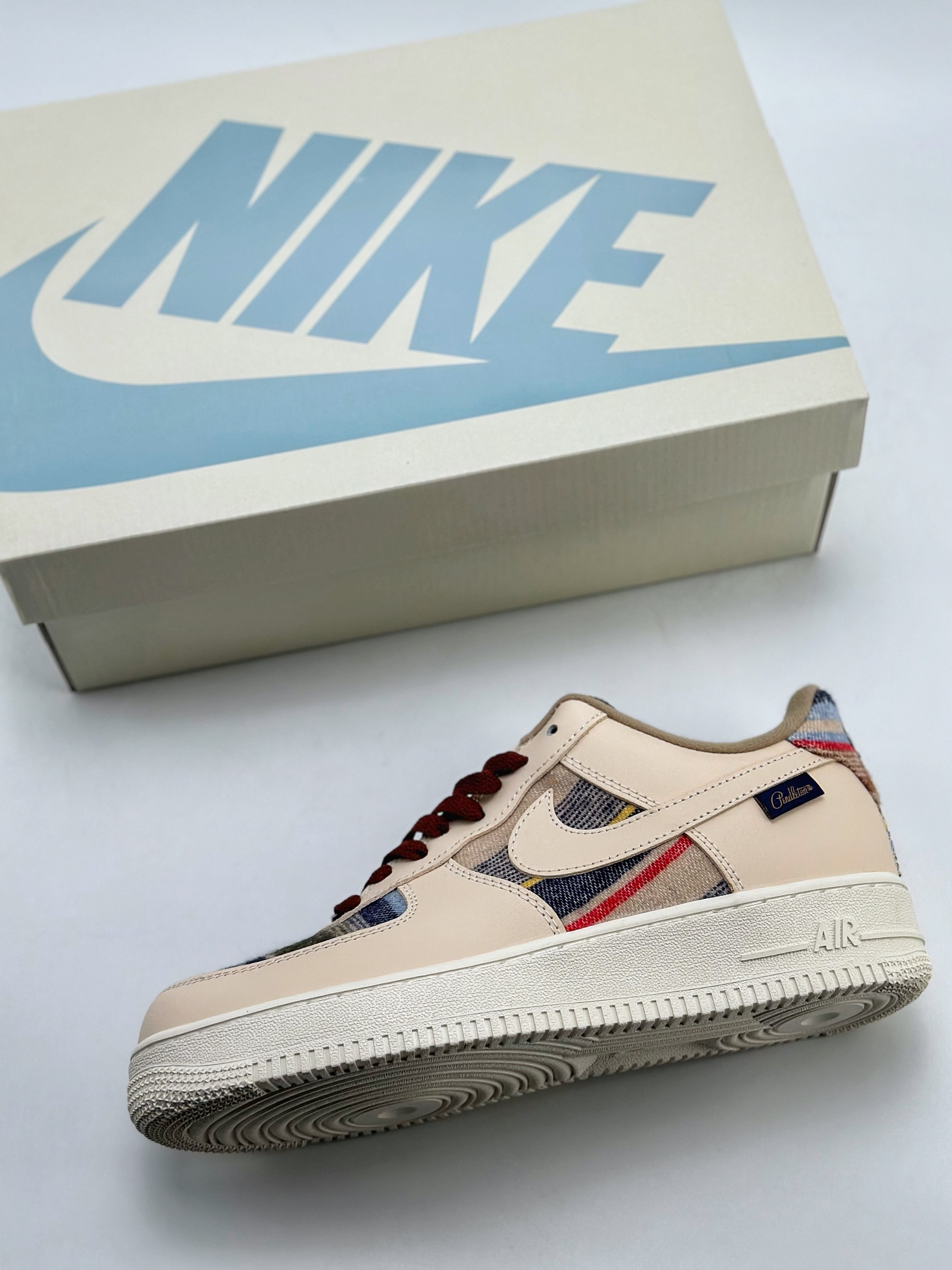 Nike Basic Shoes L-s