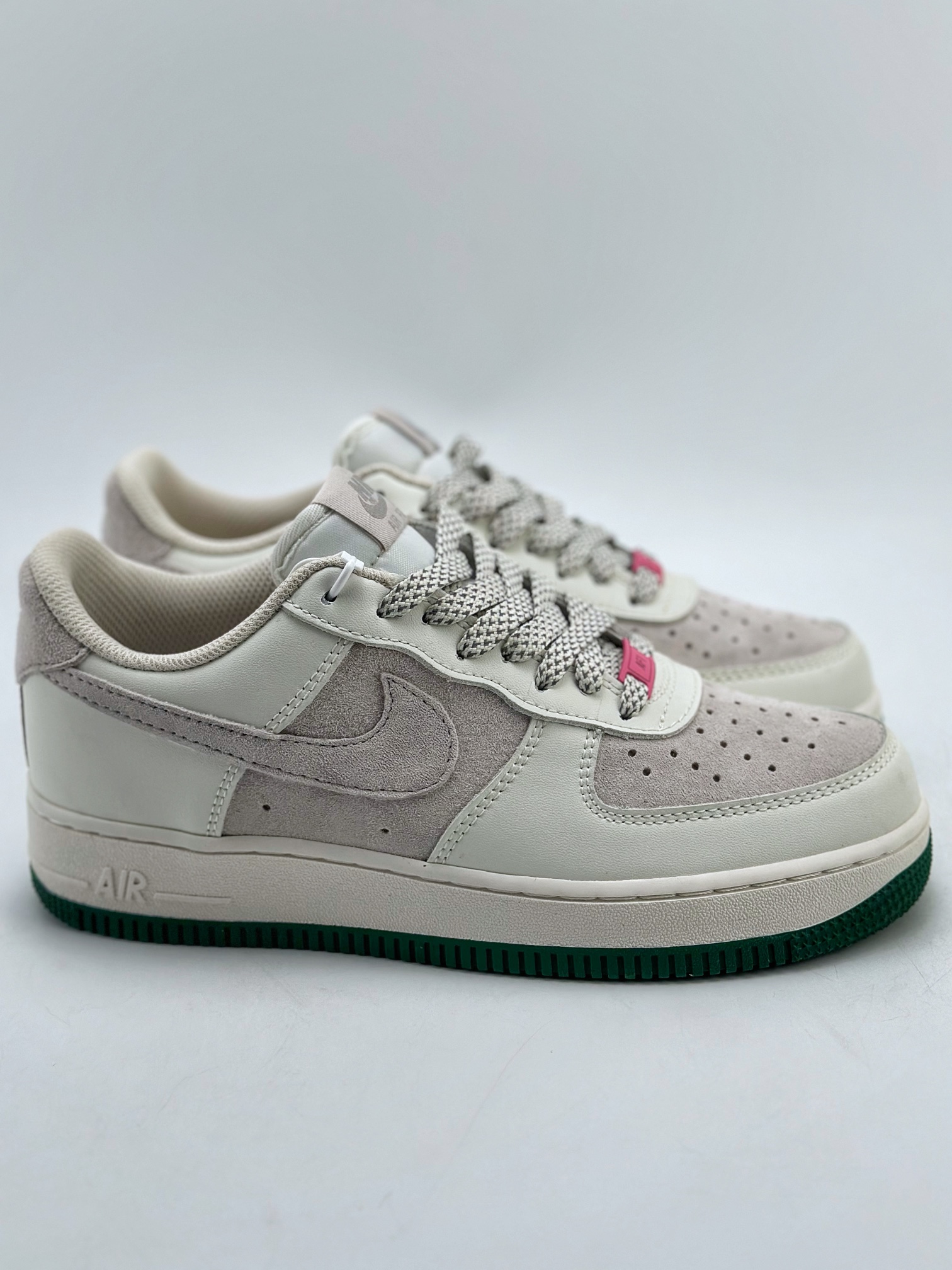 Nike Basic Shoes L-s