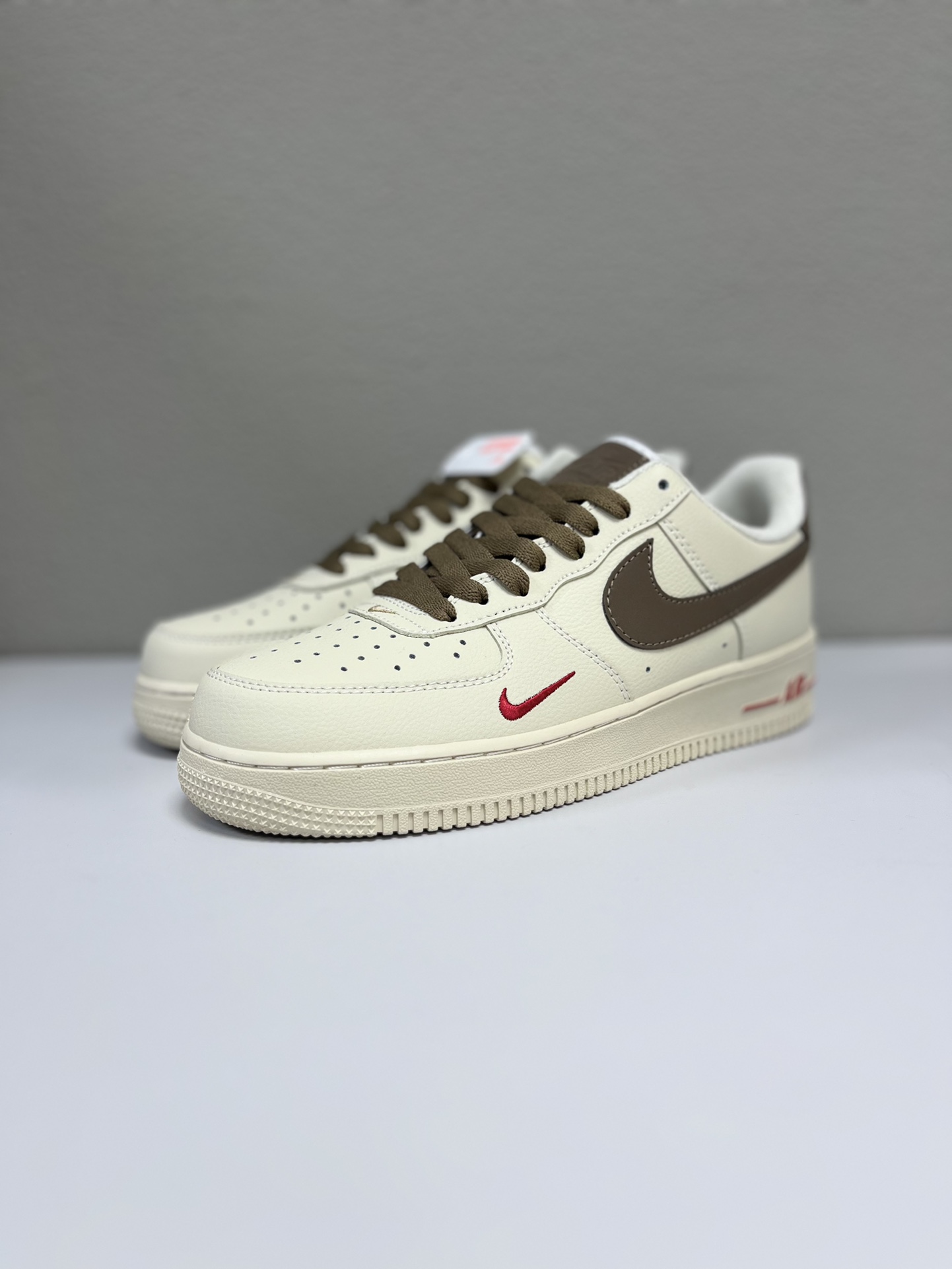 Nike Basic Shoes L-s