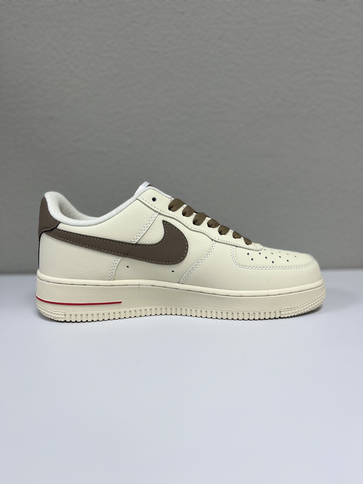 Nike Basic Shoes L-s