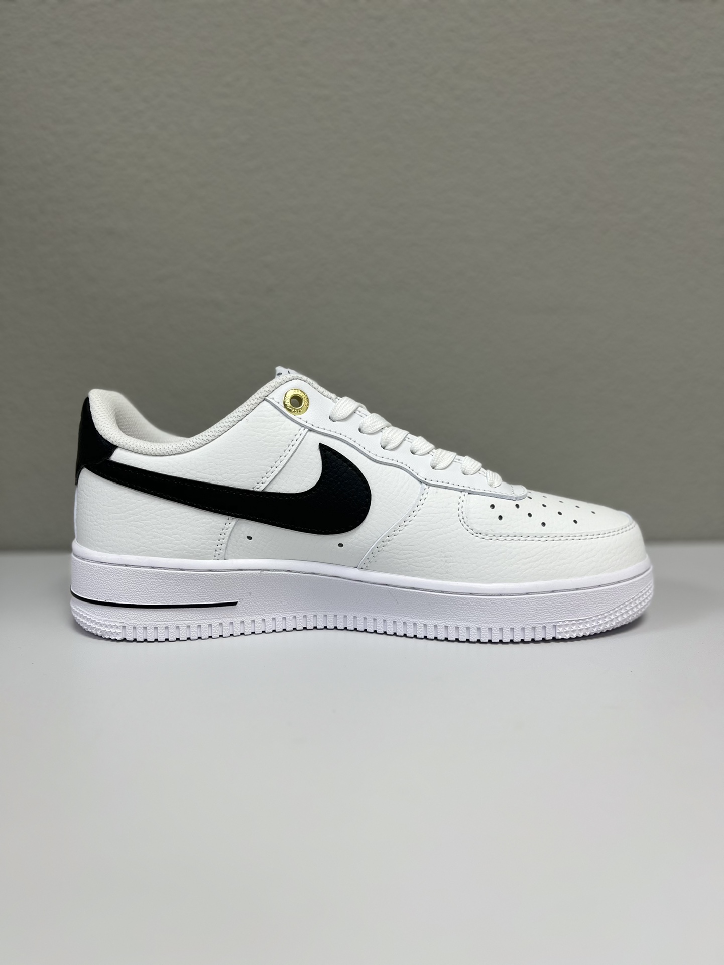 Nike Basic Shoes L-s