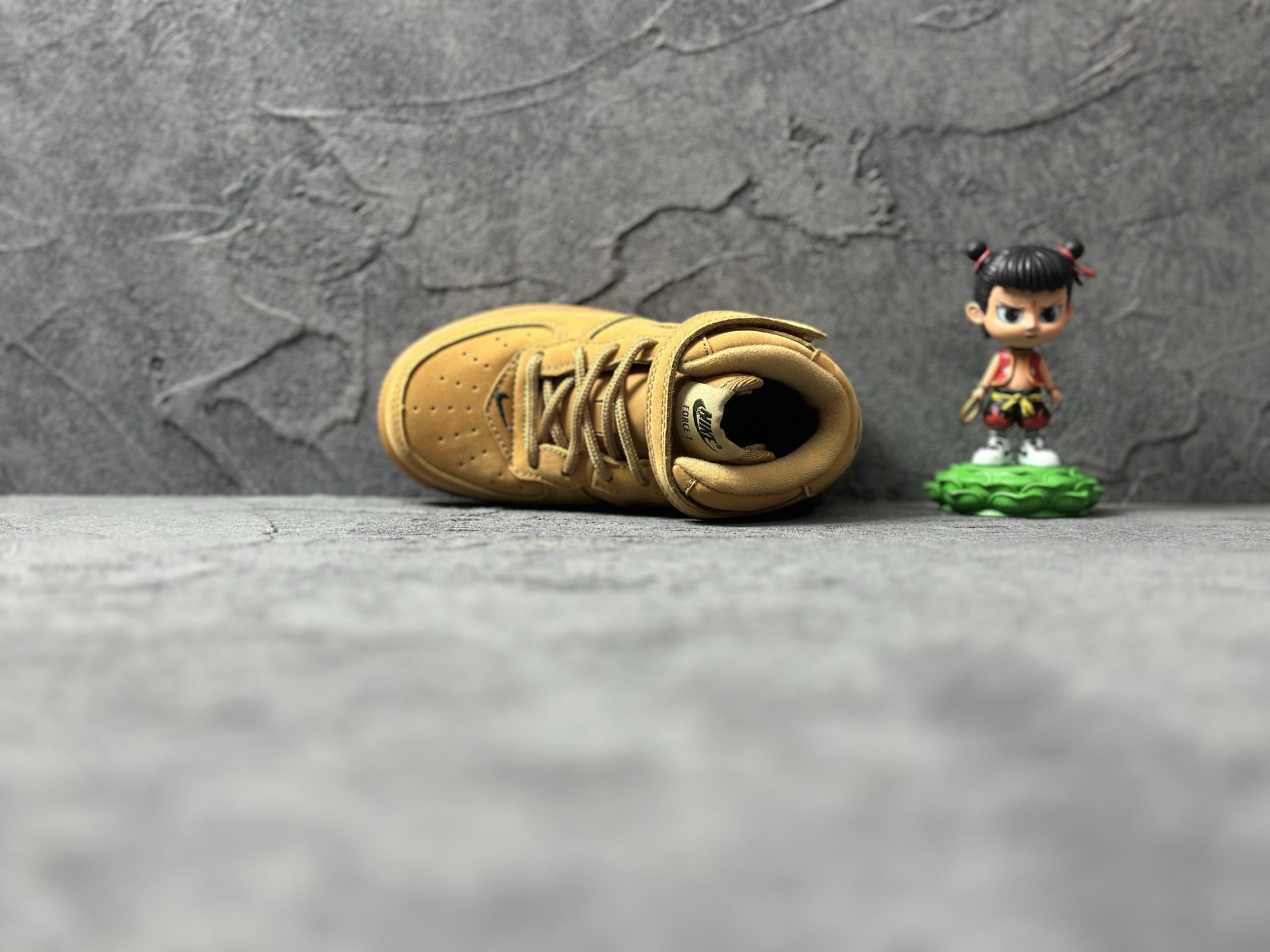 Nike Board Shoes L-s