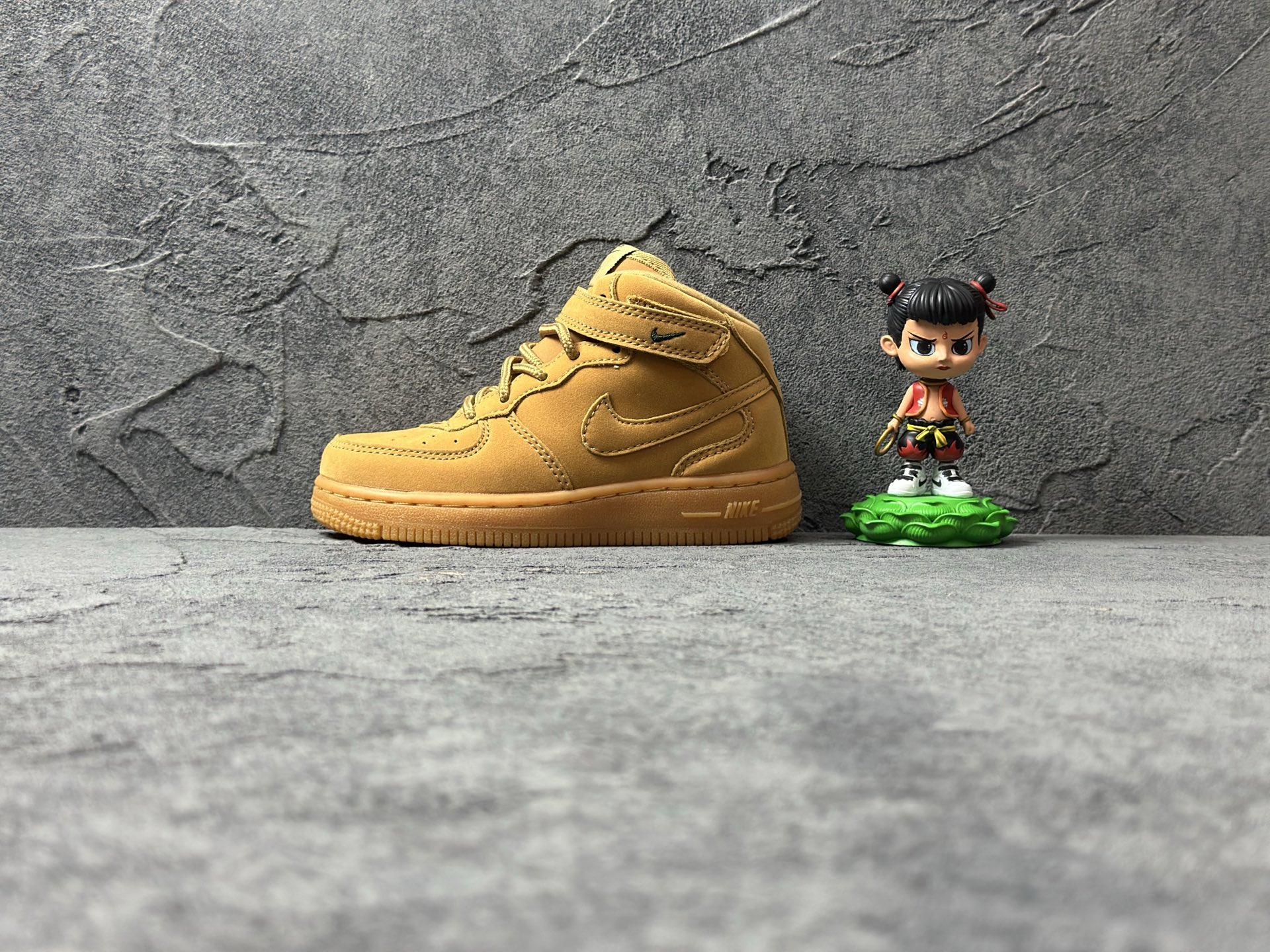 Nike Board Shoes L-s