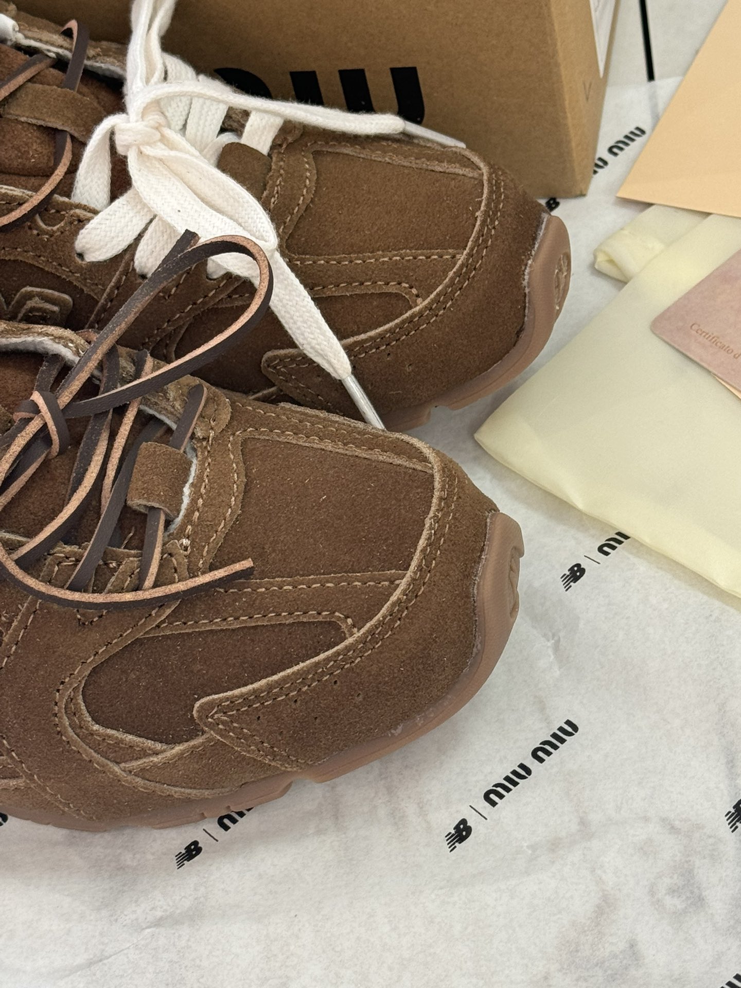 Miu Miu New Balance Female Basic Shoes M-l