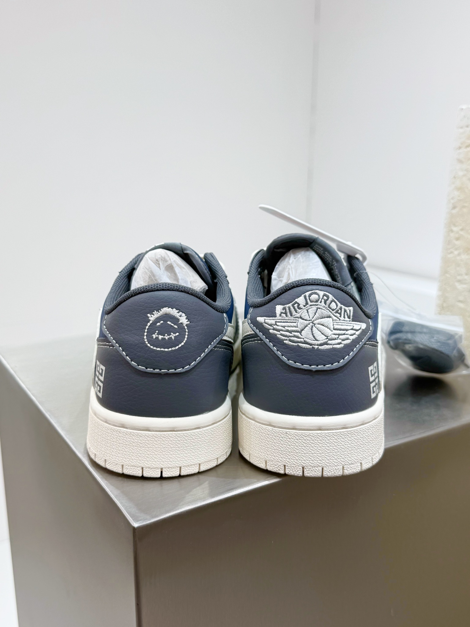 Jordan Nike Board Shoes L