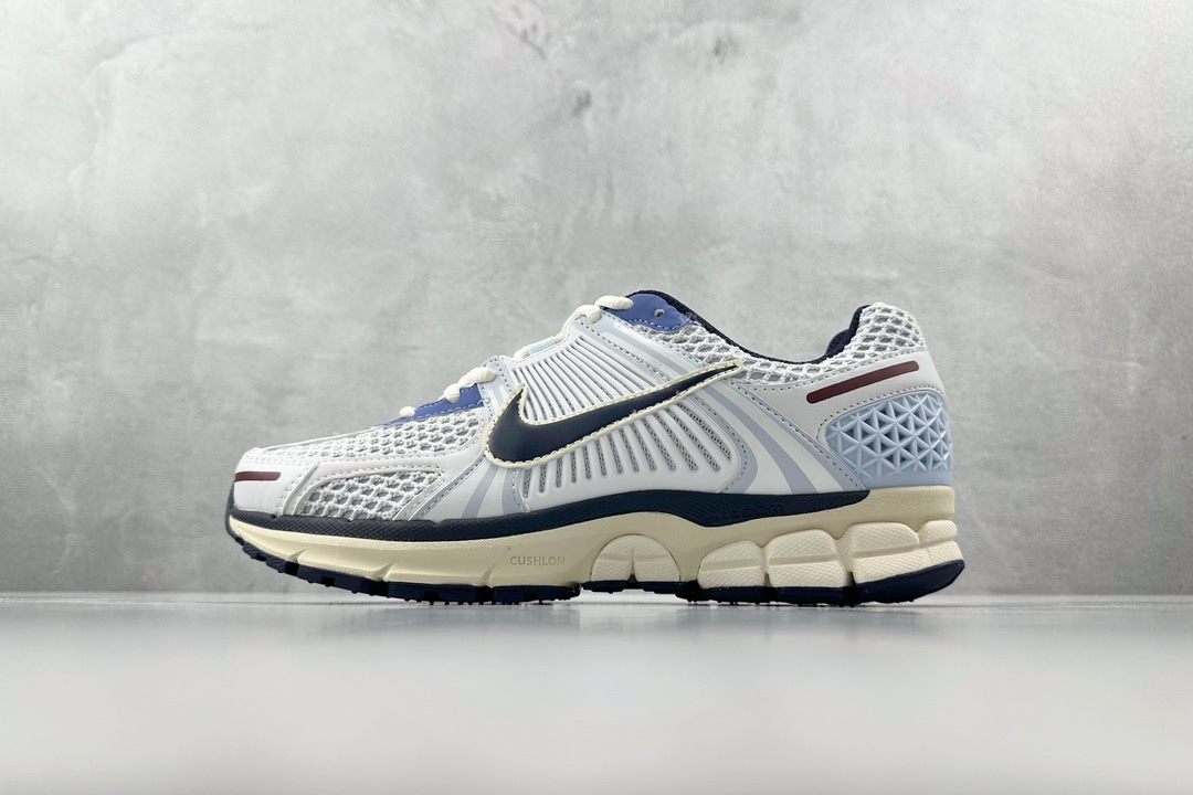 Nike Basic Shoes Blue M