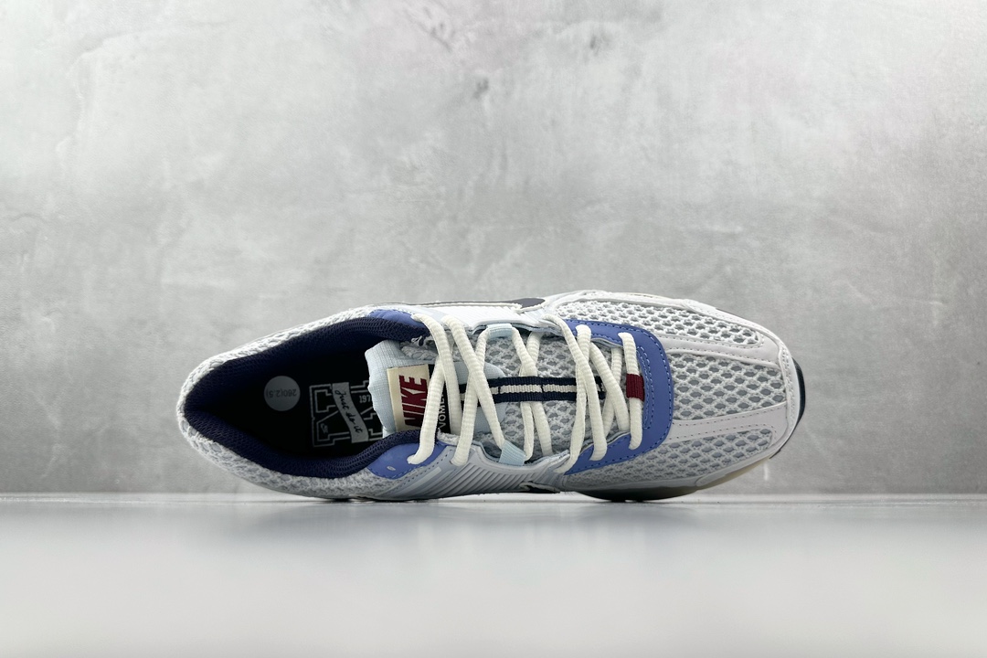 Nike Basic Shoes Blue M