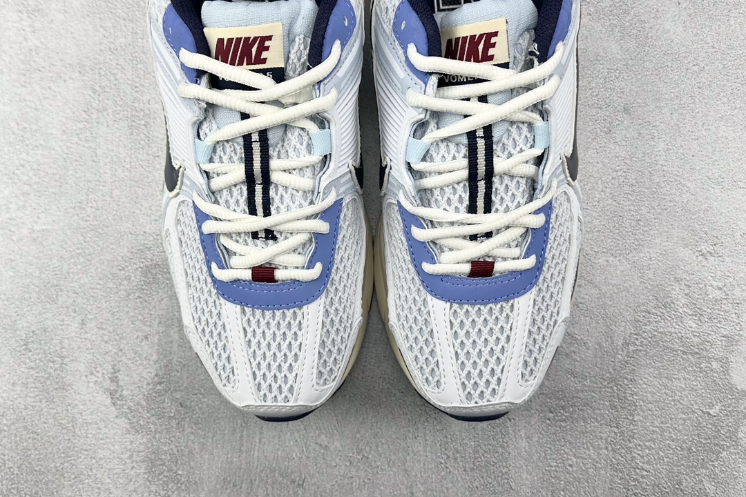 Nike Basic Shoes Blue M