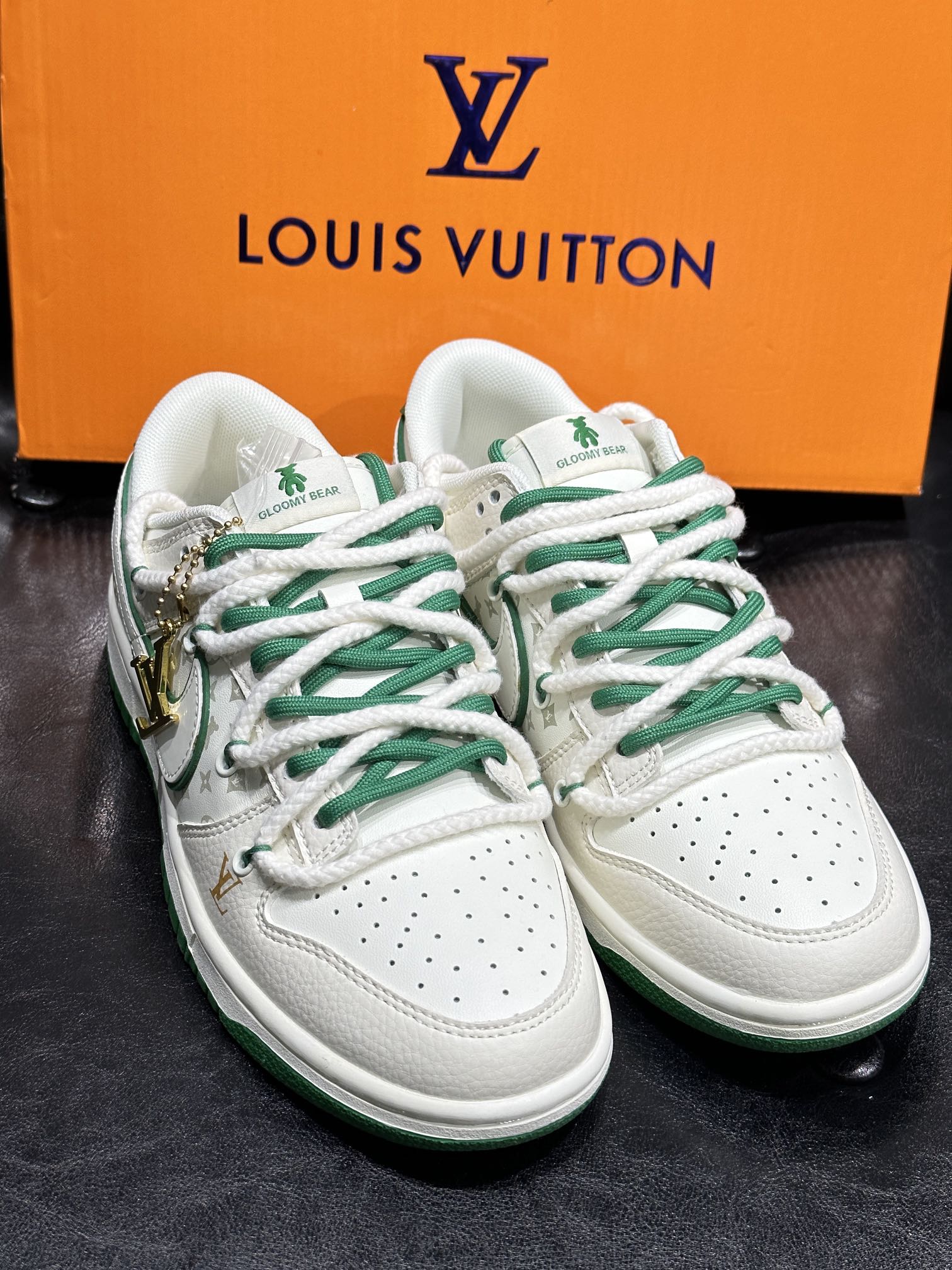 Nike Couple Basic Shoes L