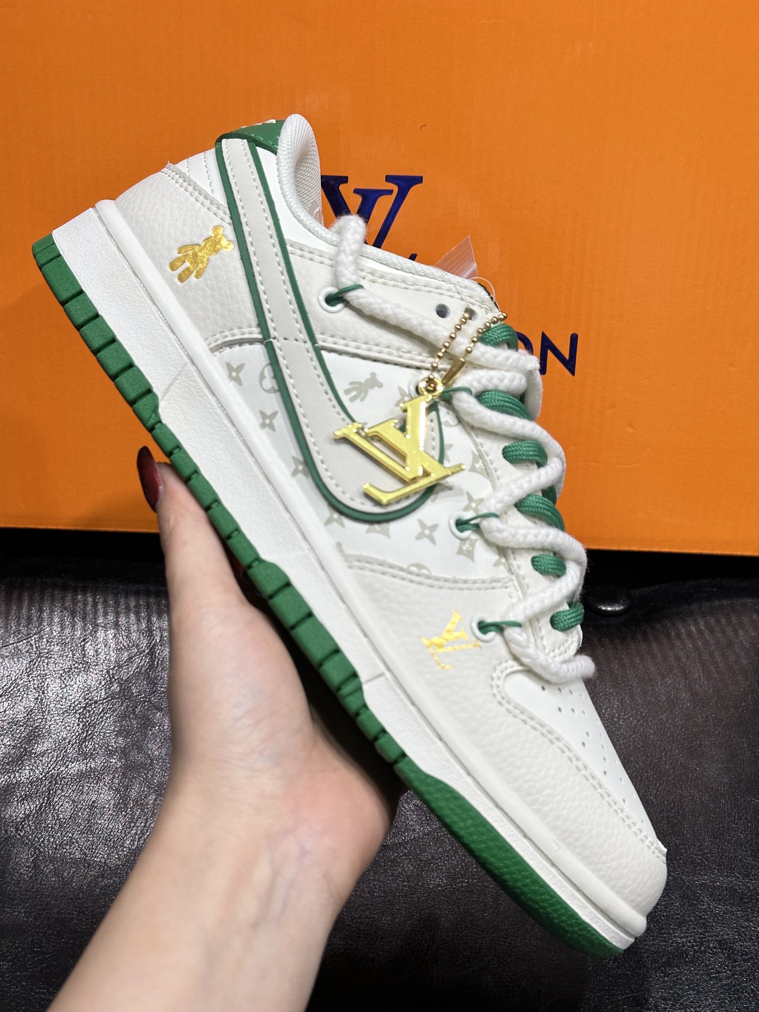 Nike Couple Basic Shoes L