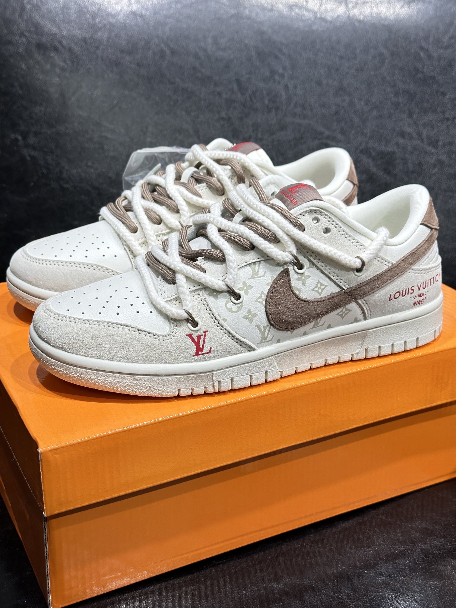 Nike Couple Basic Shoes L