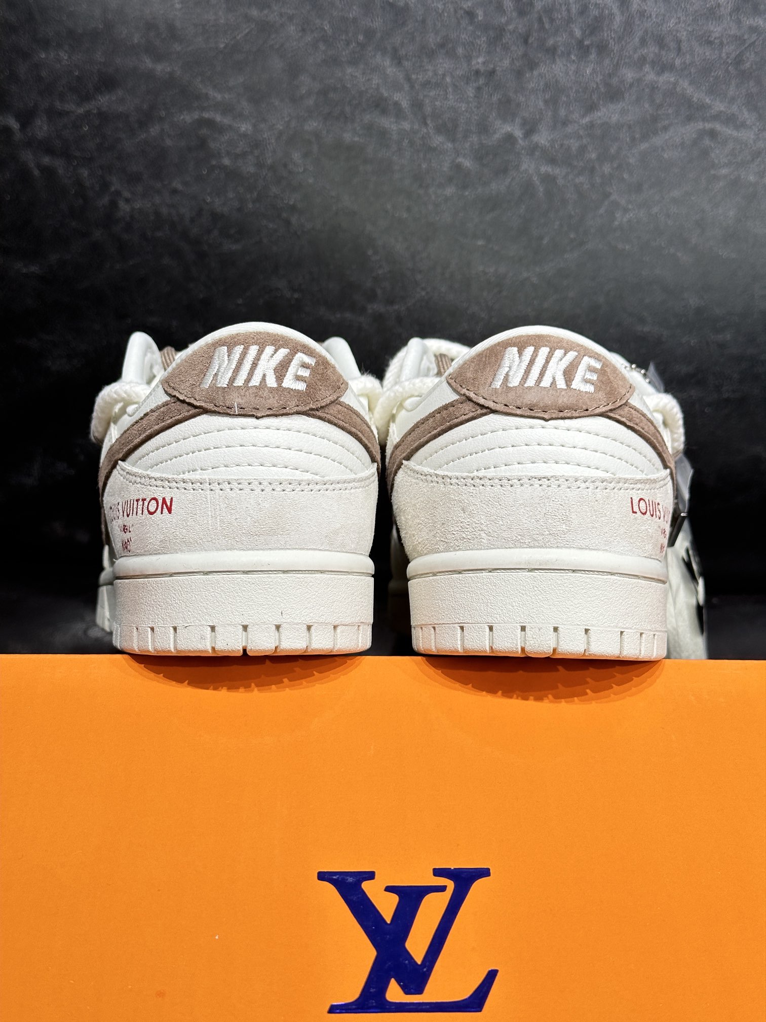 Nike Couple Basic Shoes L