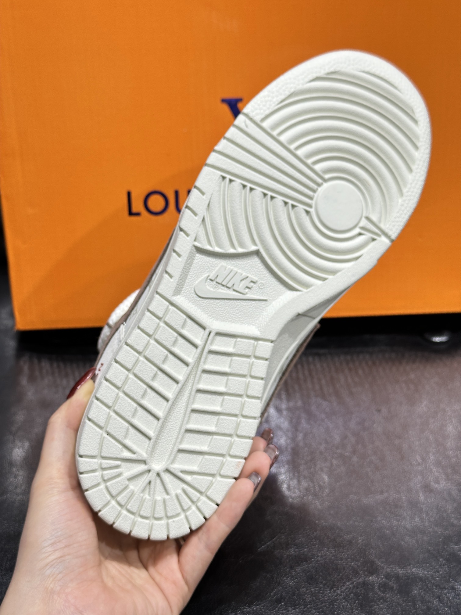 Nike Couple Basic Shoes L