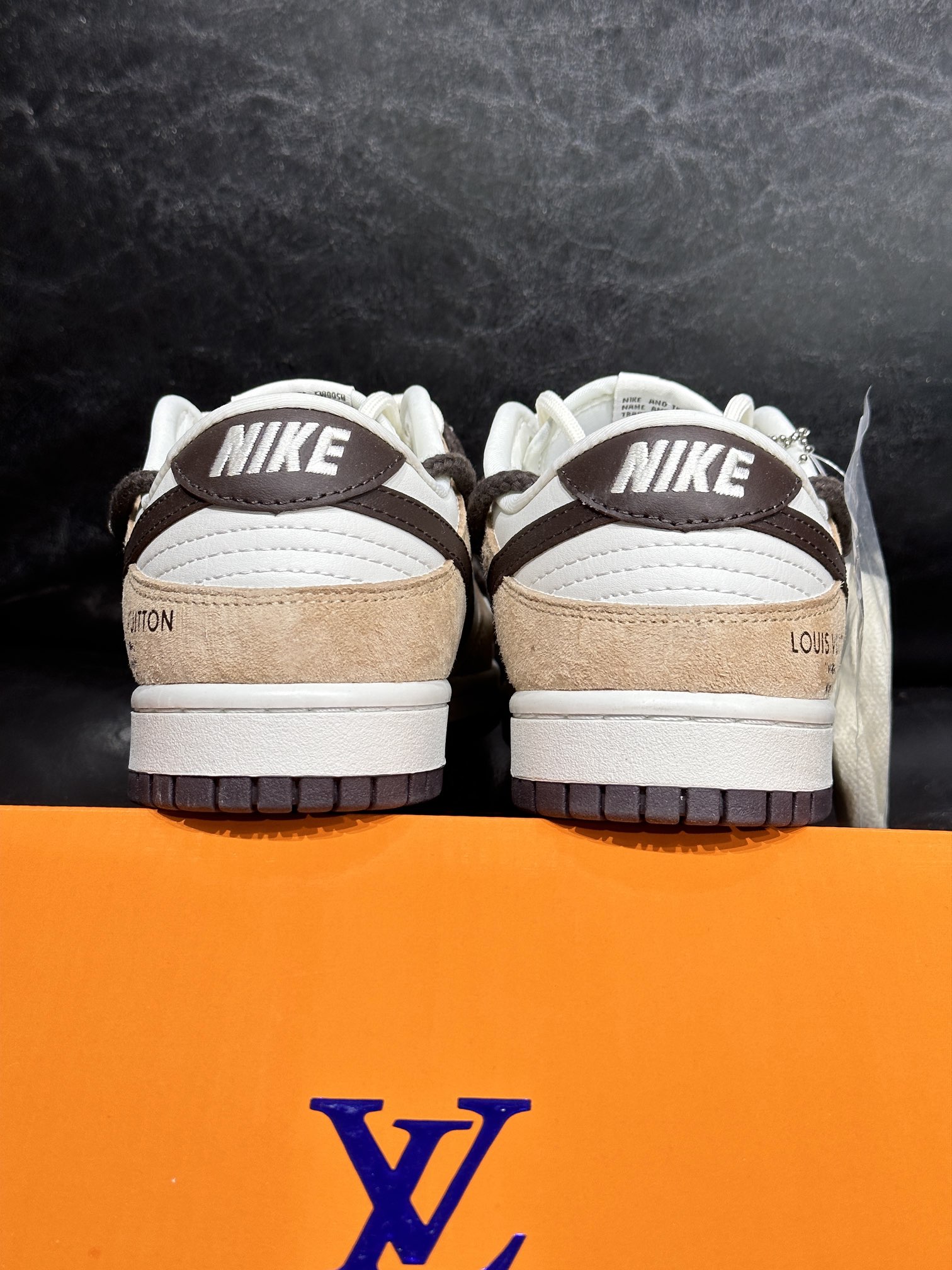 Nike Couple Basic Shoes L