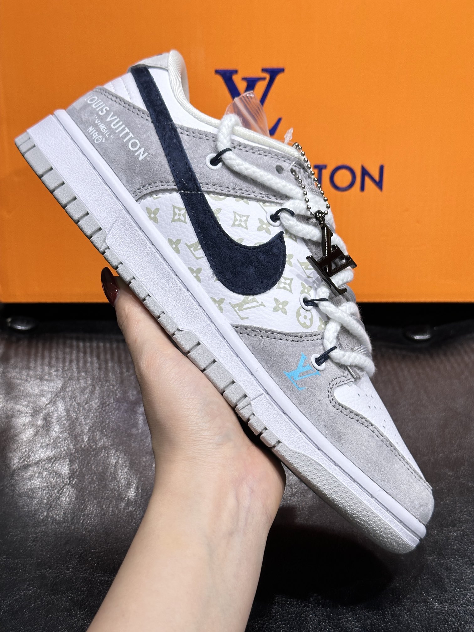 Nike Couple Basic Shoes L