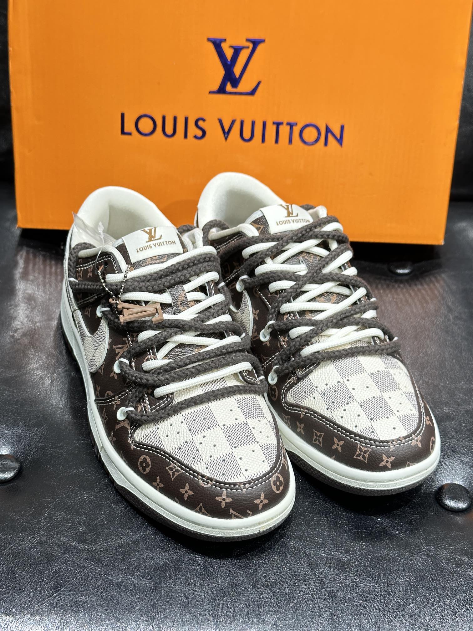 Nike Couple Basic Shoes L